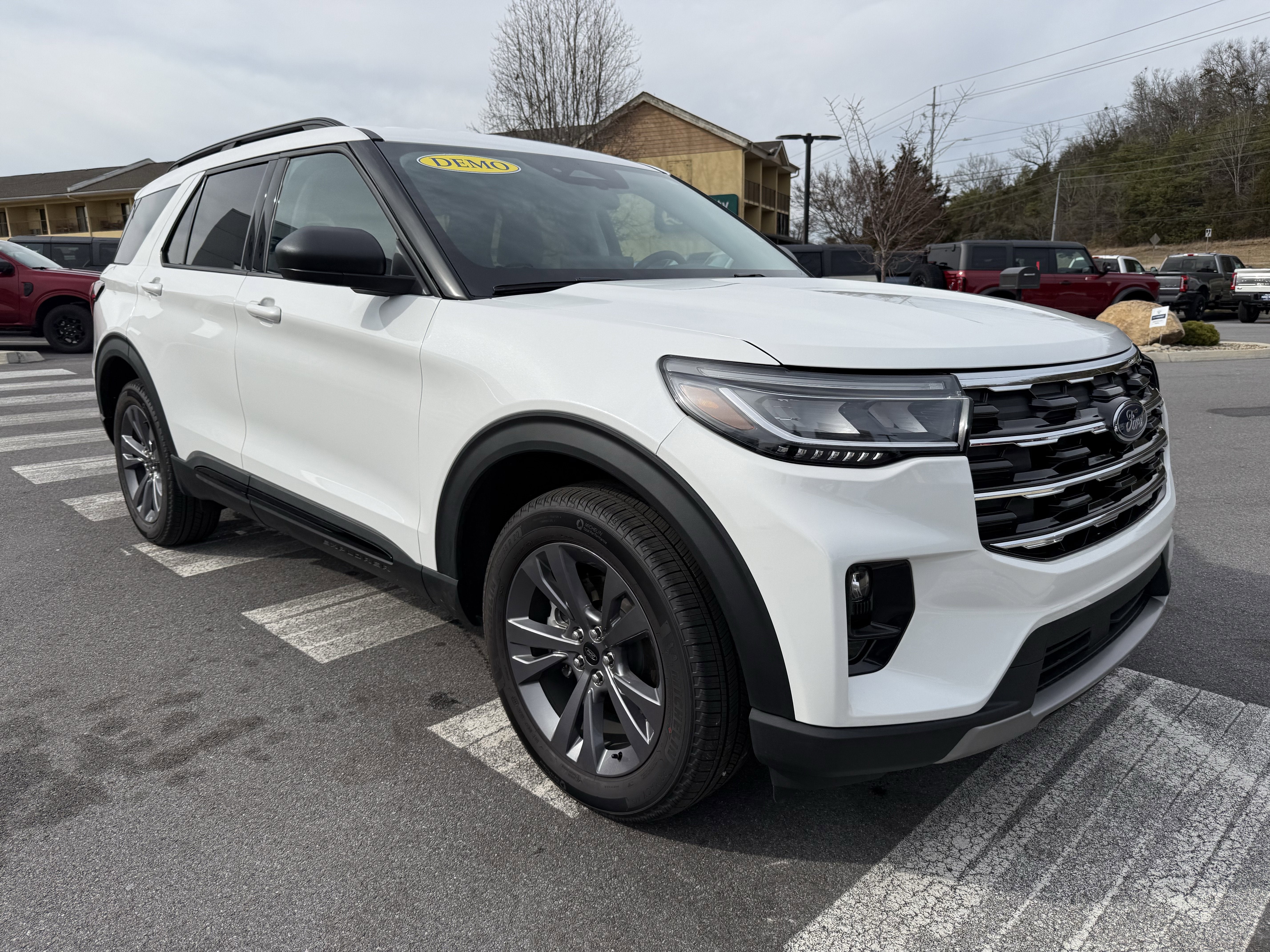 2026 Ford Explorer Active w/200A Pkg