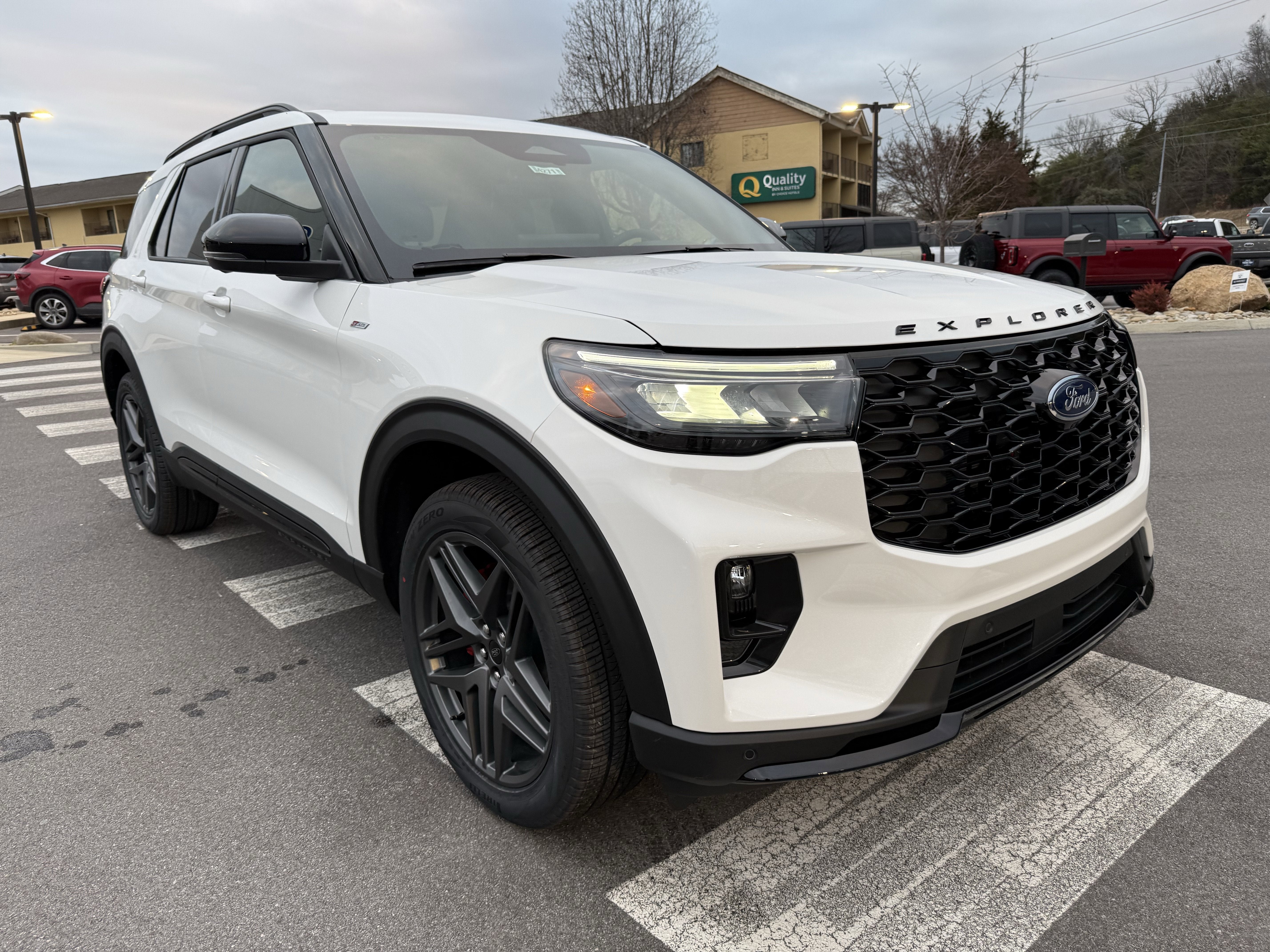 2026 Ford Explorer ST-Line