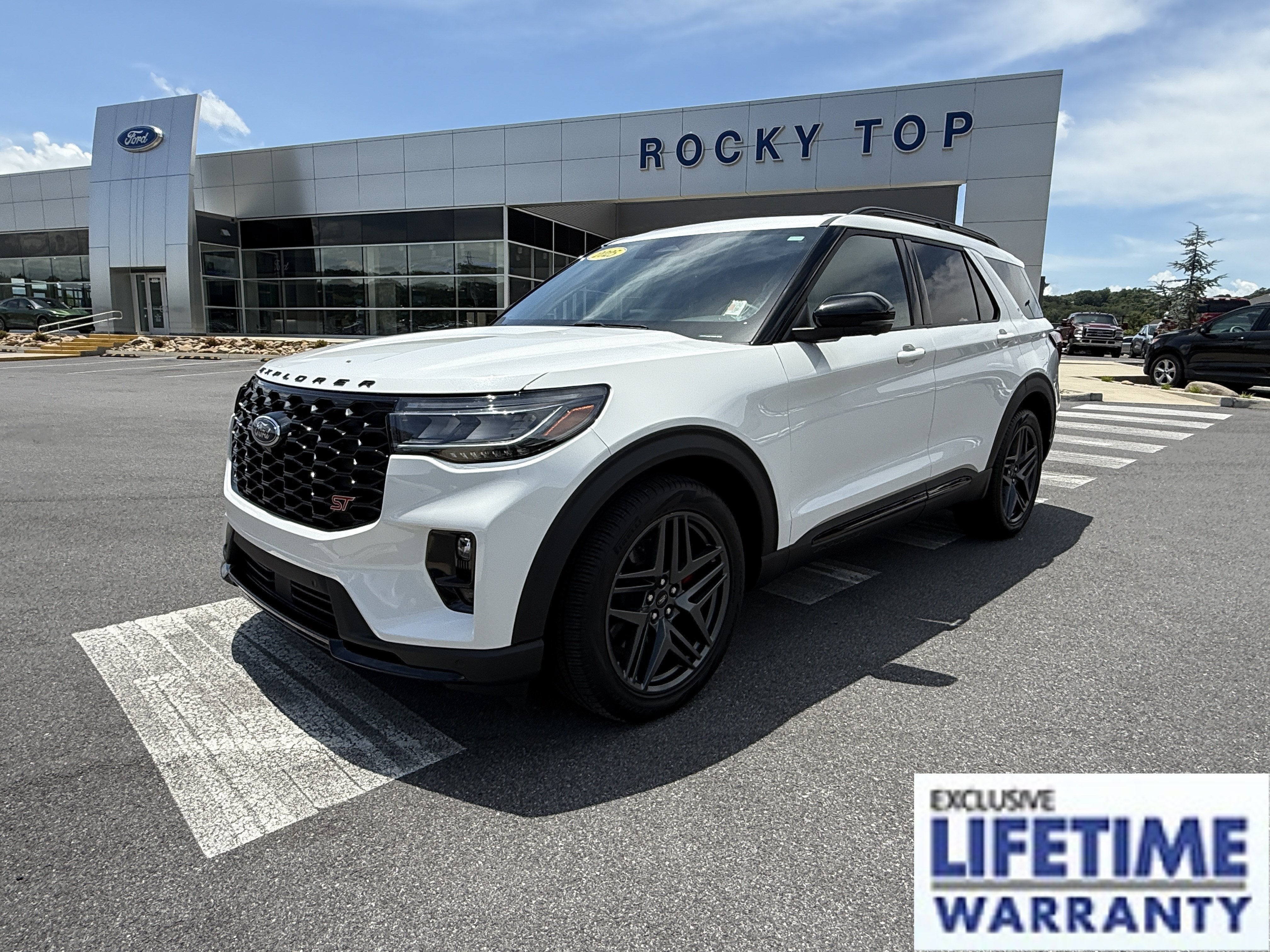 2025 Ford Explorer ST