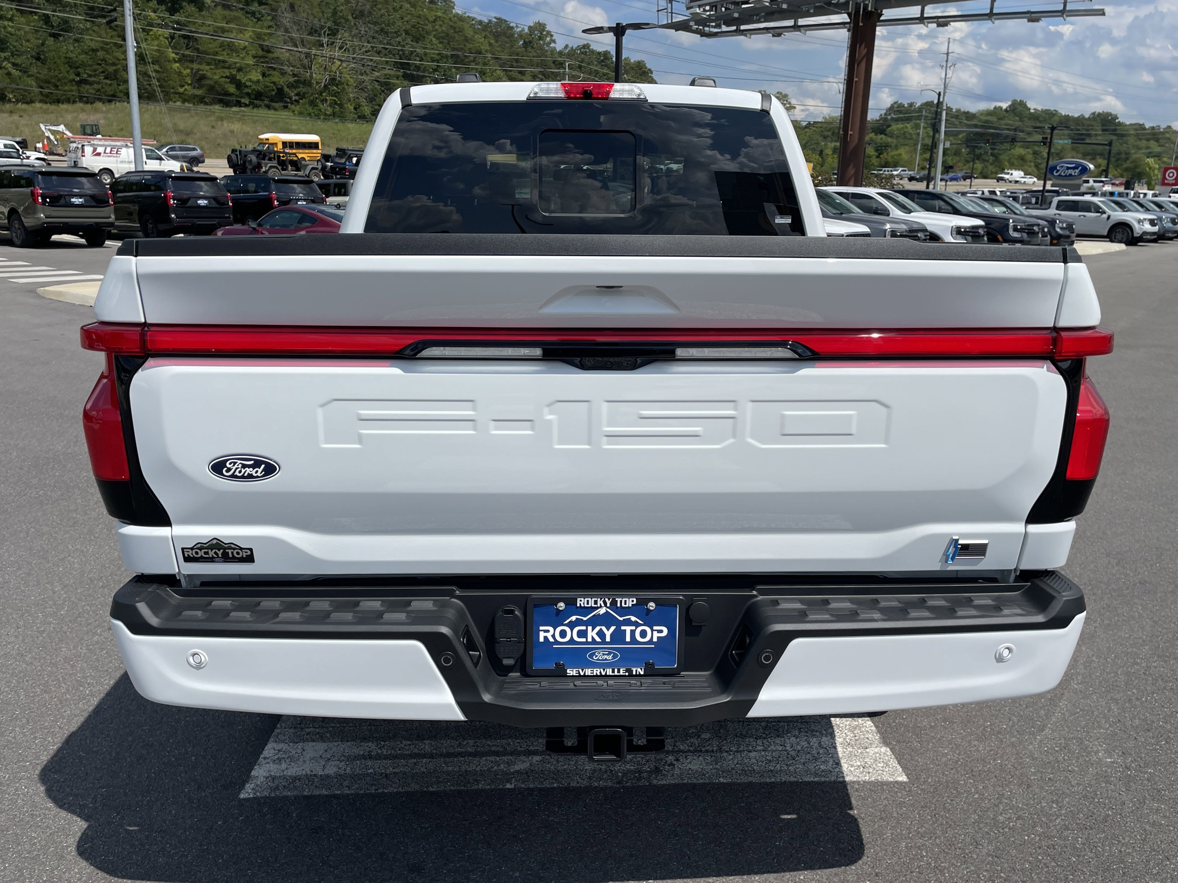 2025 Ford F-150 Lightning LARIAT