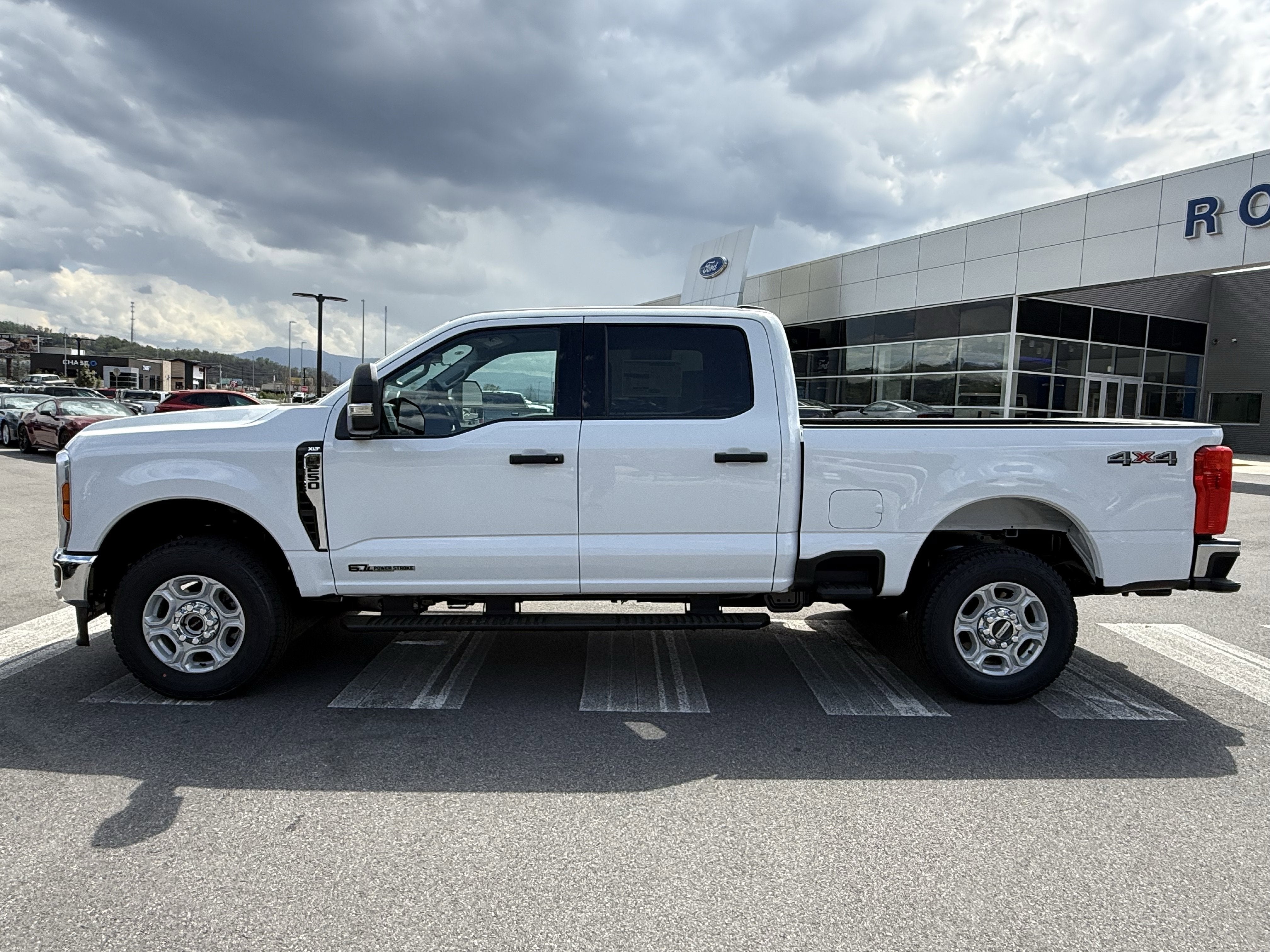 2026 Ford Super Duty F-250 XLT