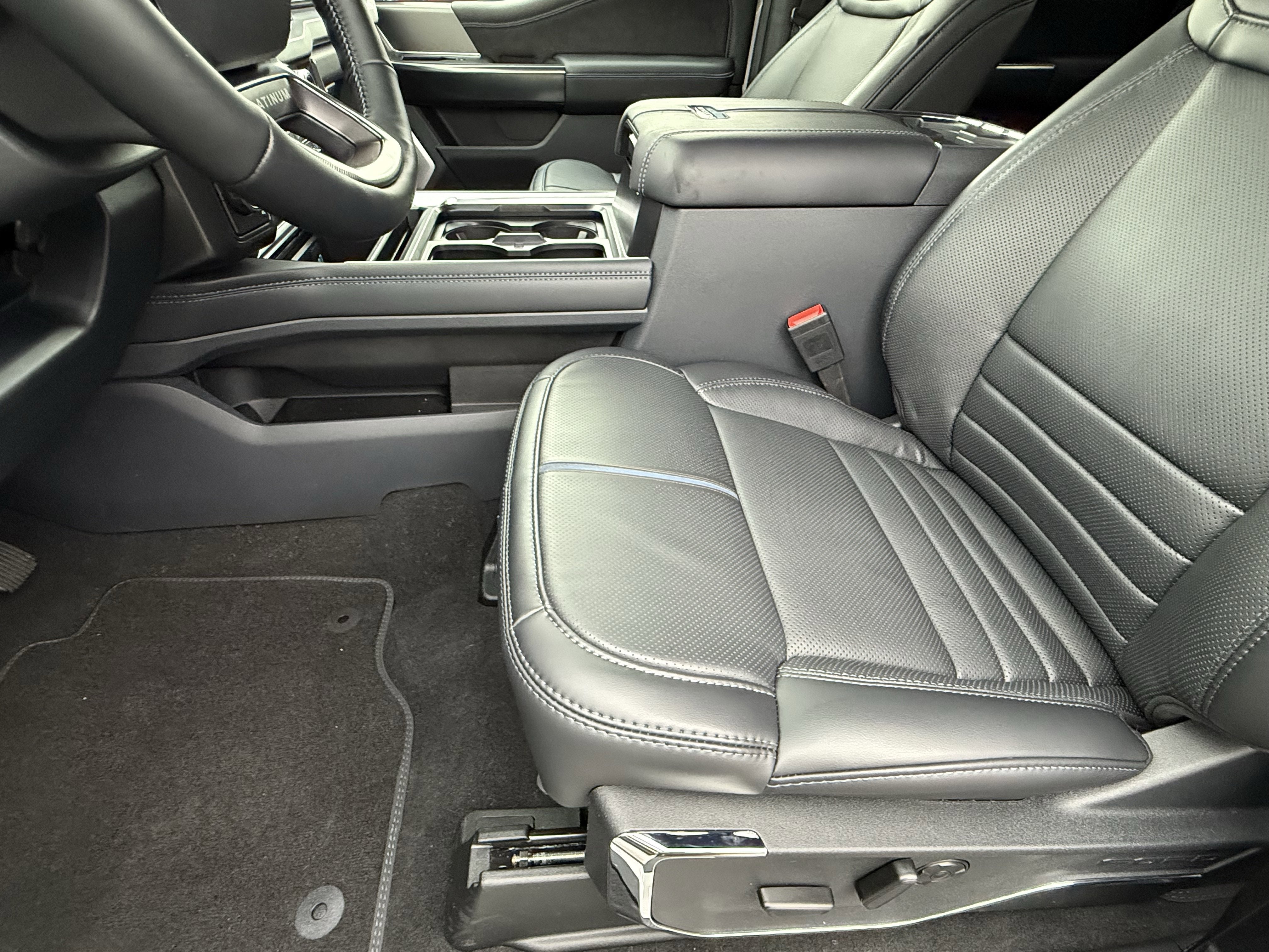 2026 Ford Super Duty F-250 Platinum