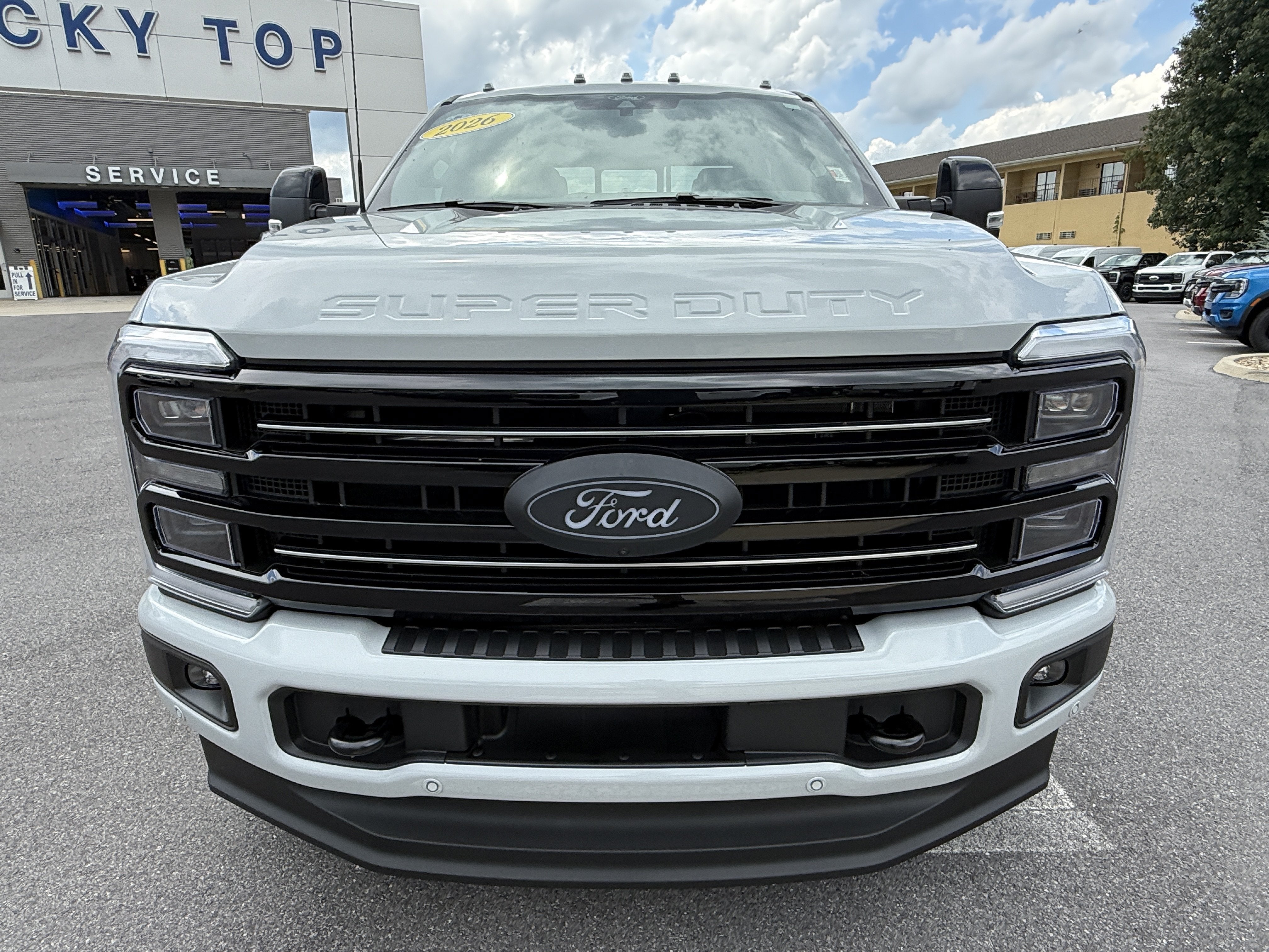 2026 Ford Super Duty F-250 SRW Platinum