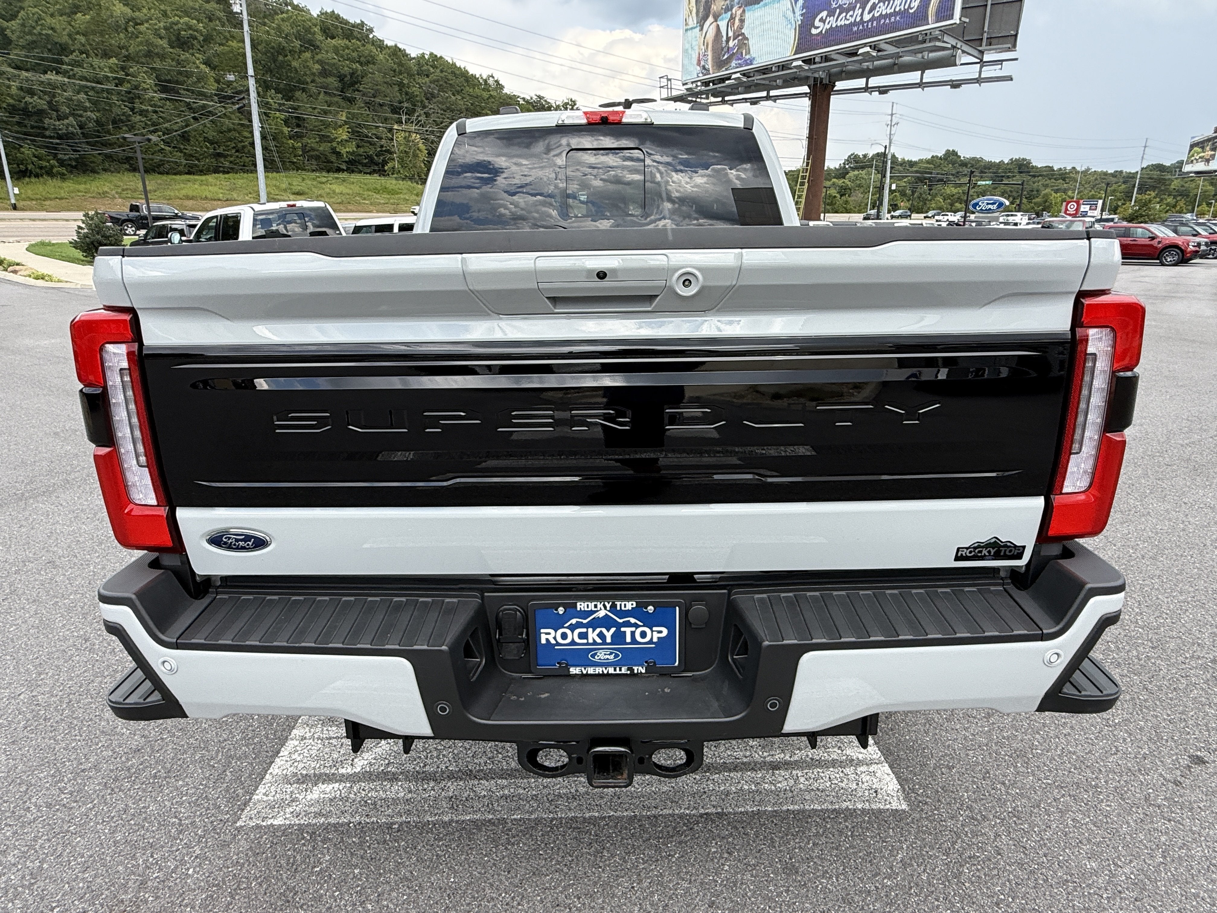2026 Ford Super Duty F-250 SRW Platinum