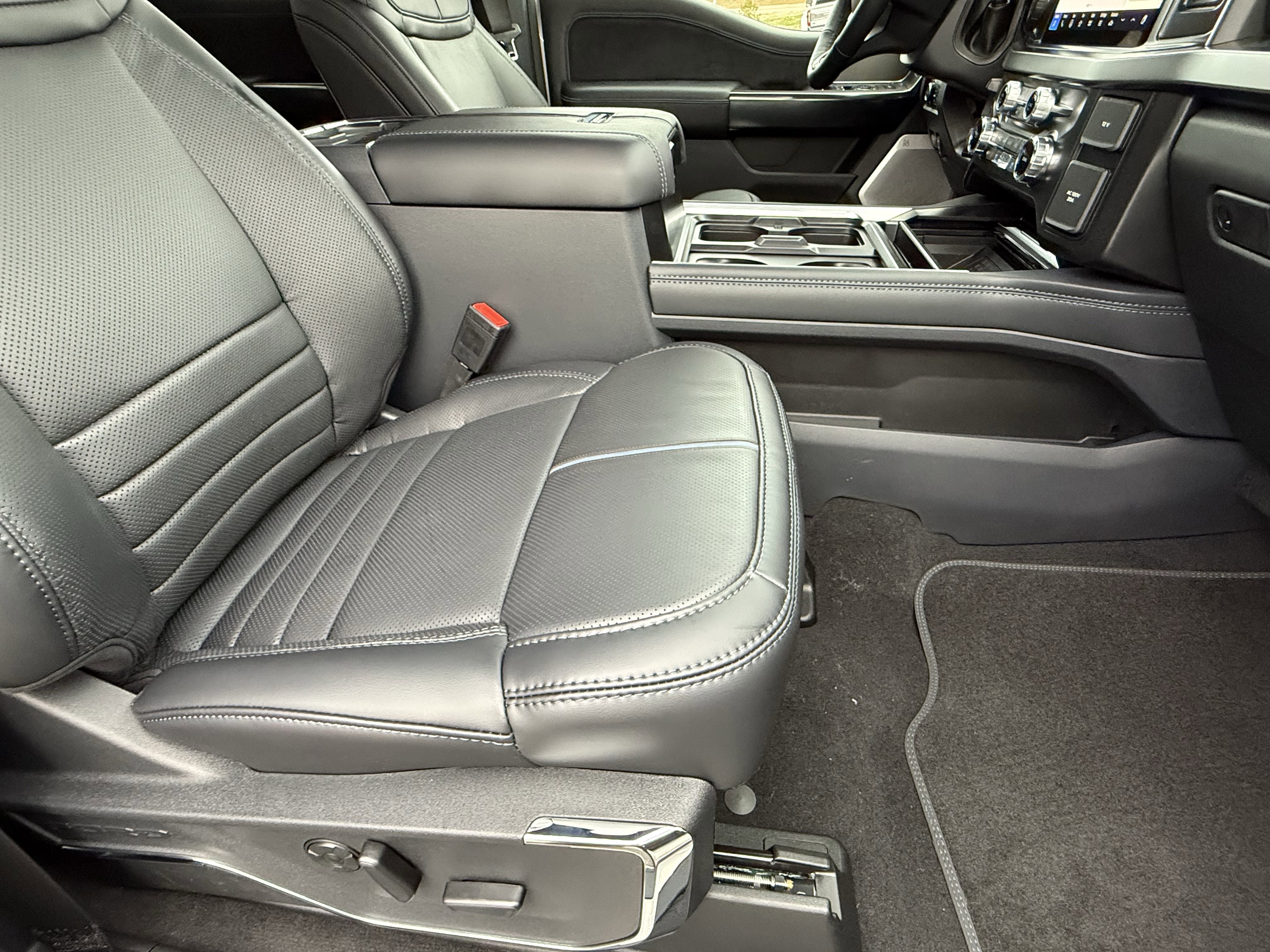 2026 Ford Super Duty F-250 Platinum