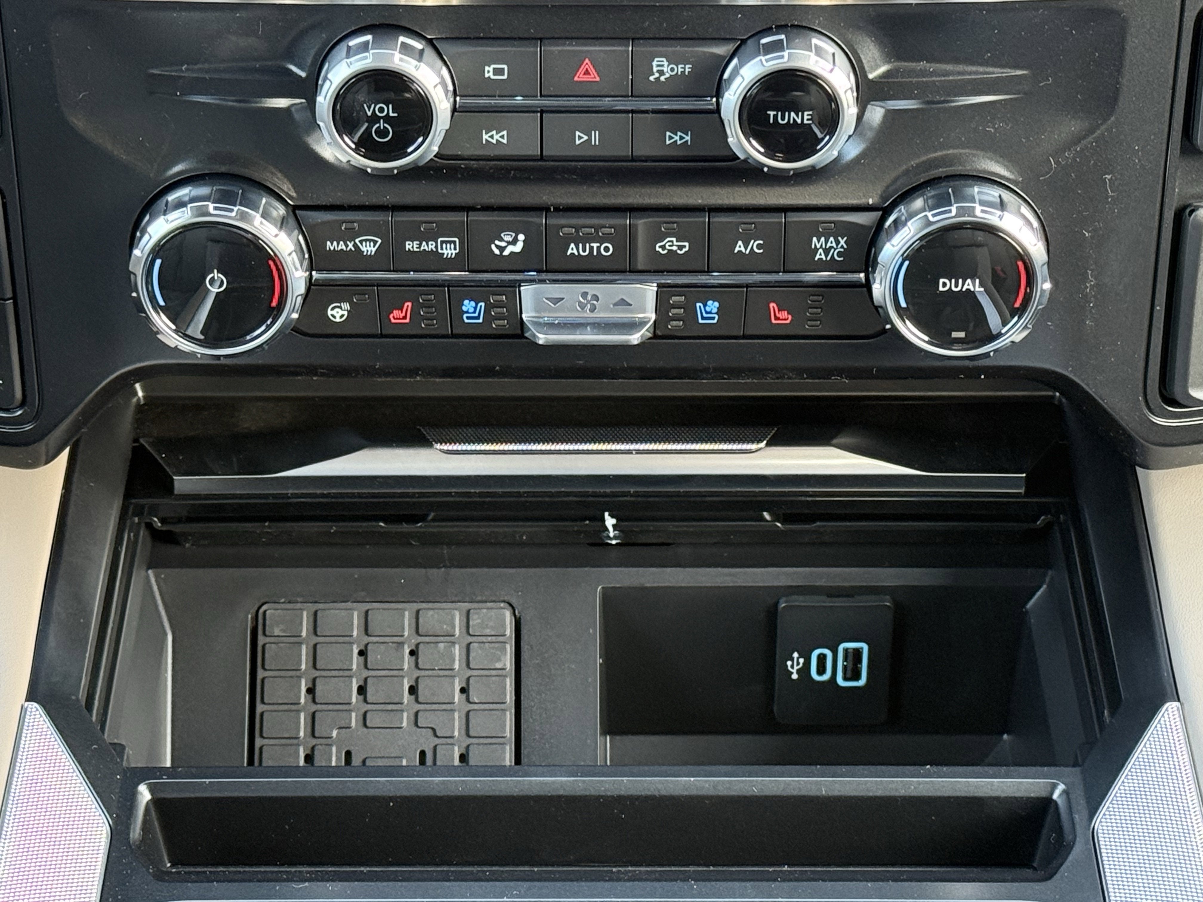 2026 Ford Super Duty F-250 Platinum