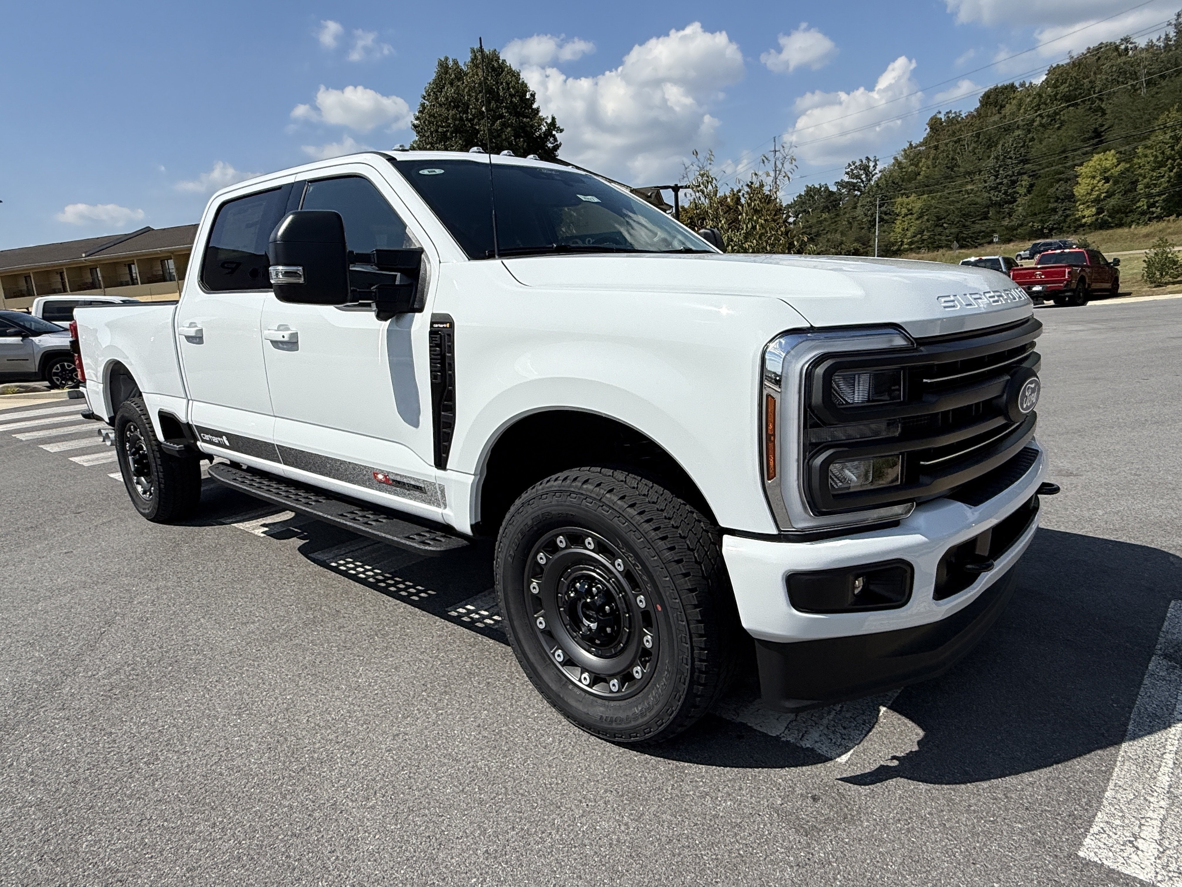 2027 Ford Super Duty F-250 XLT