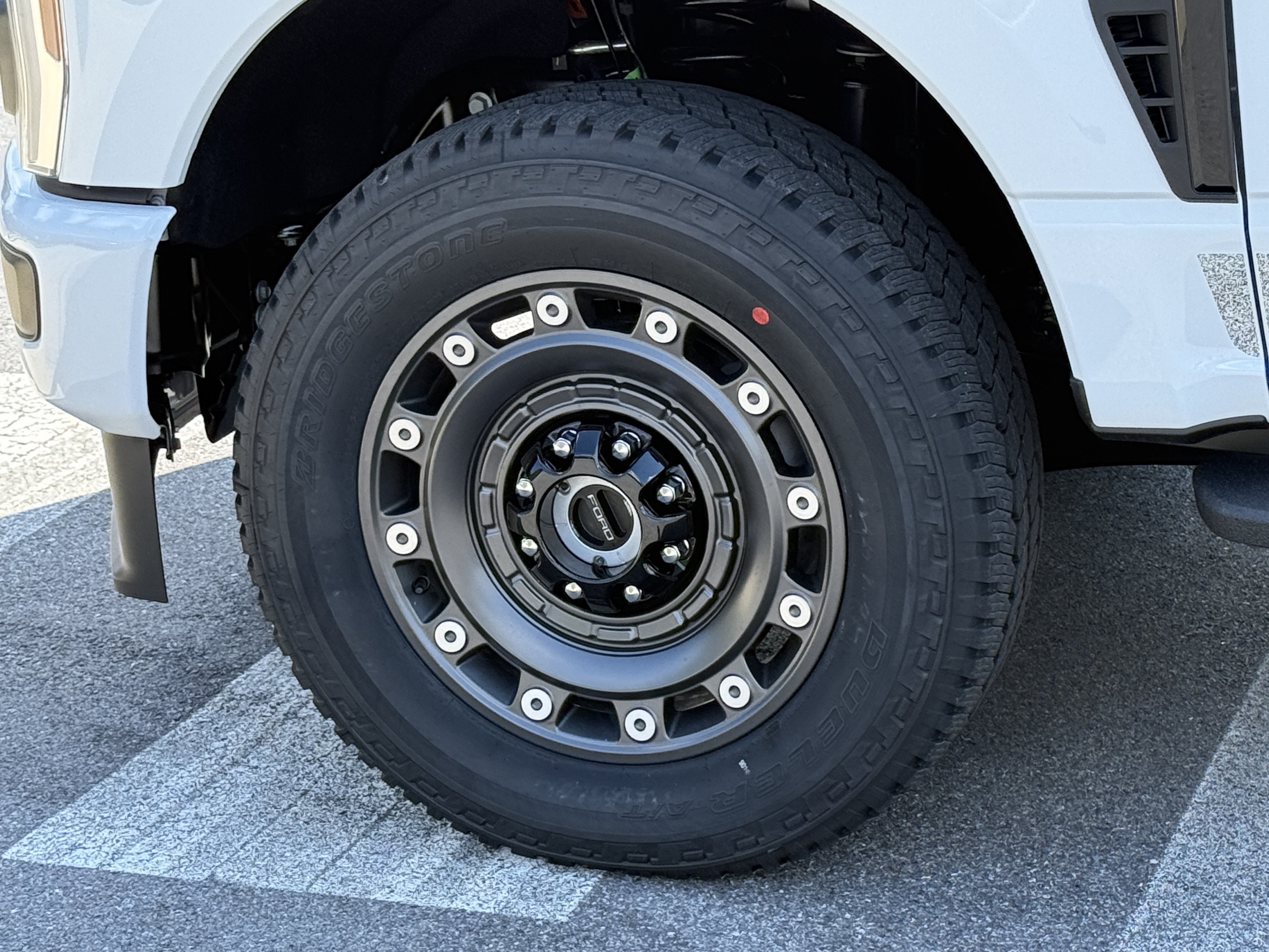 2027 Ford Super Duty F-250 XLT