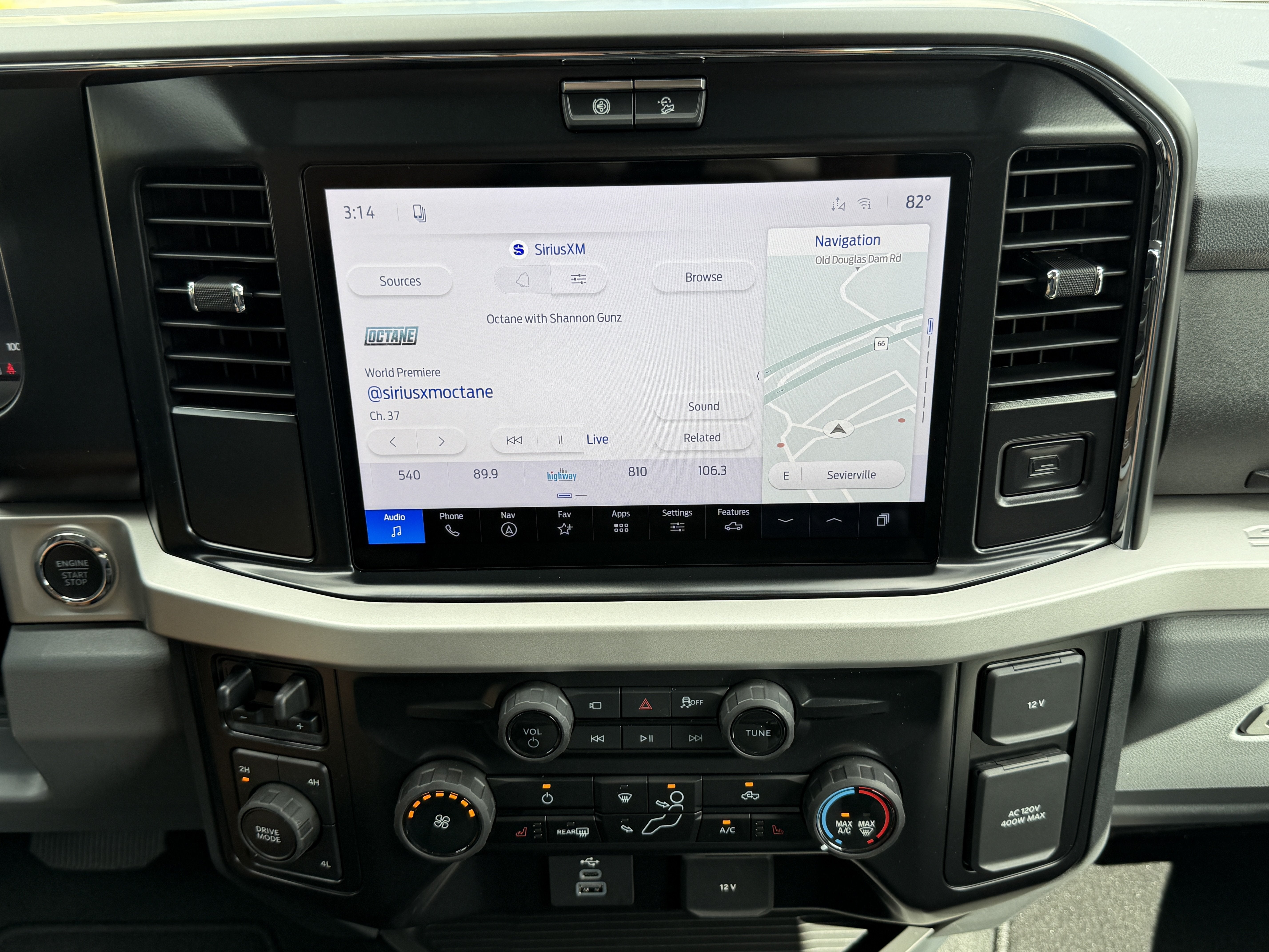 2027 Ford Super Duty F-250 XLT