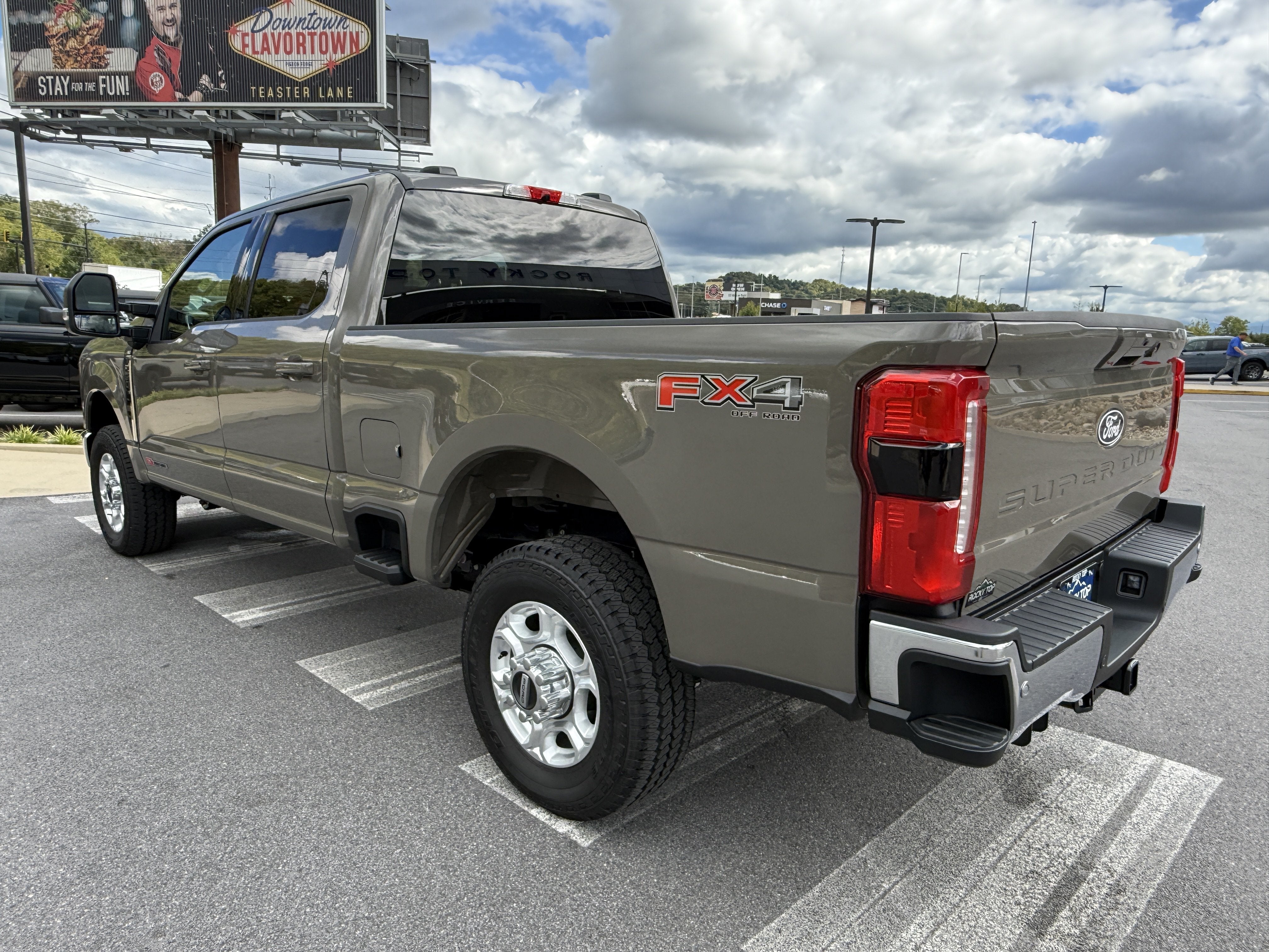 2027 Ford Super Duty F-250 XLT