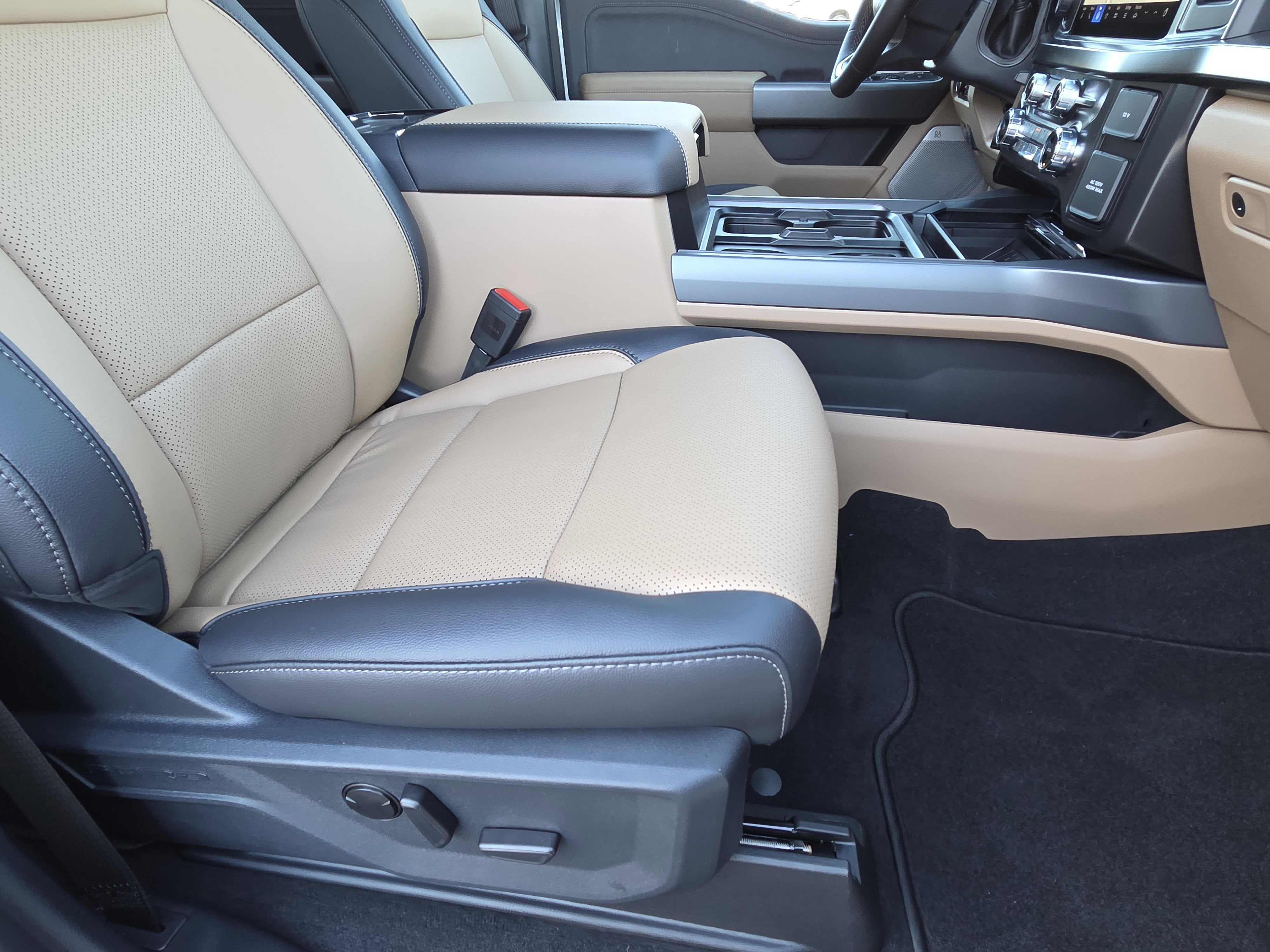 2026 Ford Super Duty F-250 LARIAT