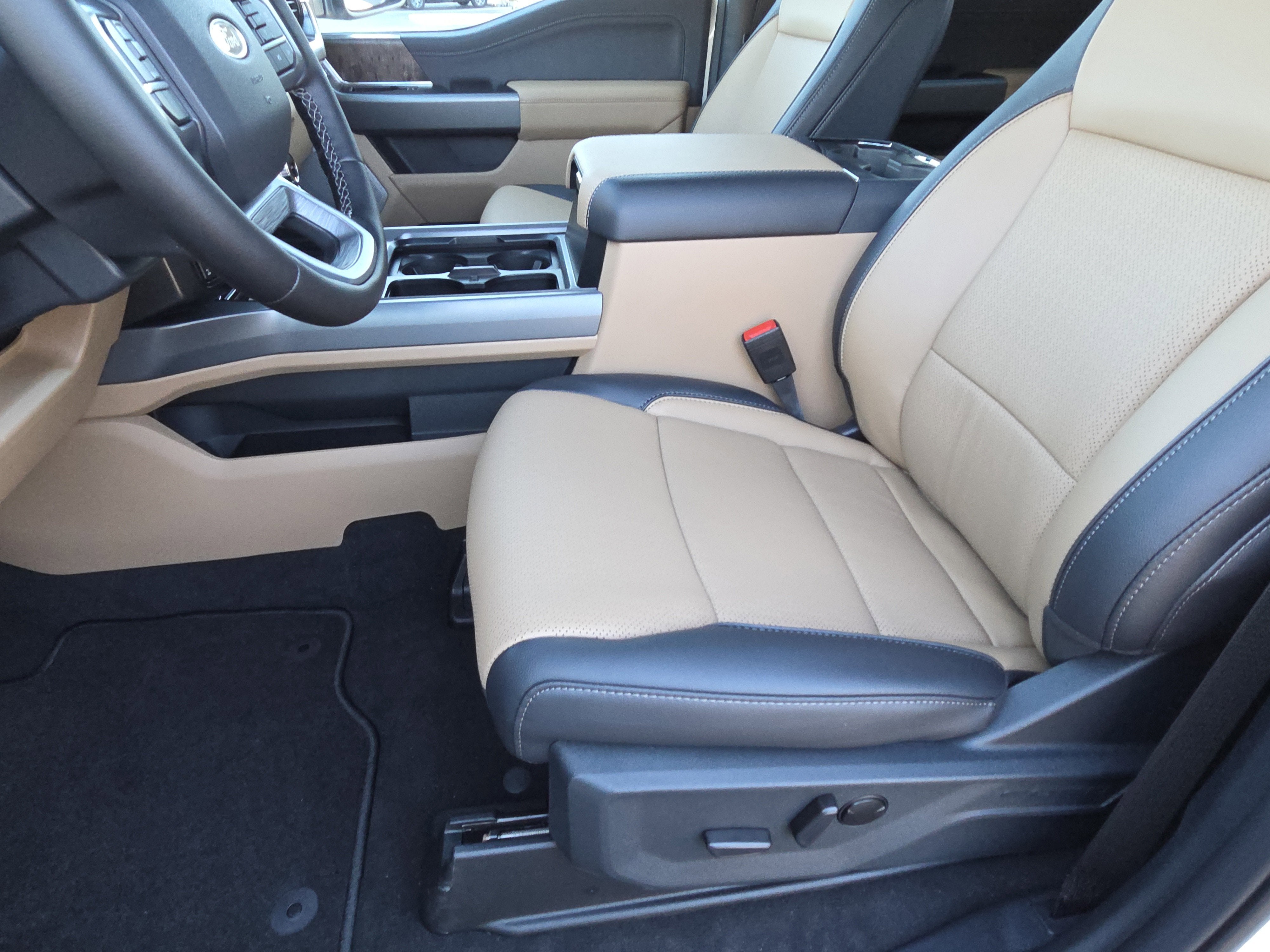 2026 Ford Super Duty F-250 LARIAT