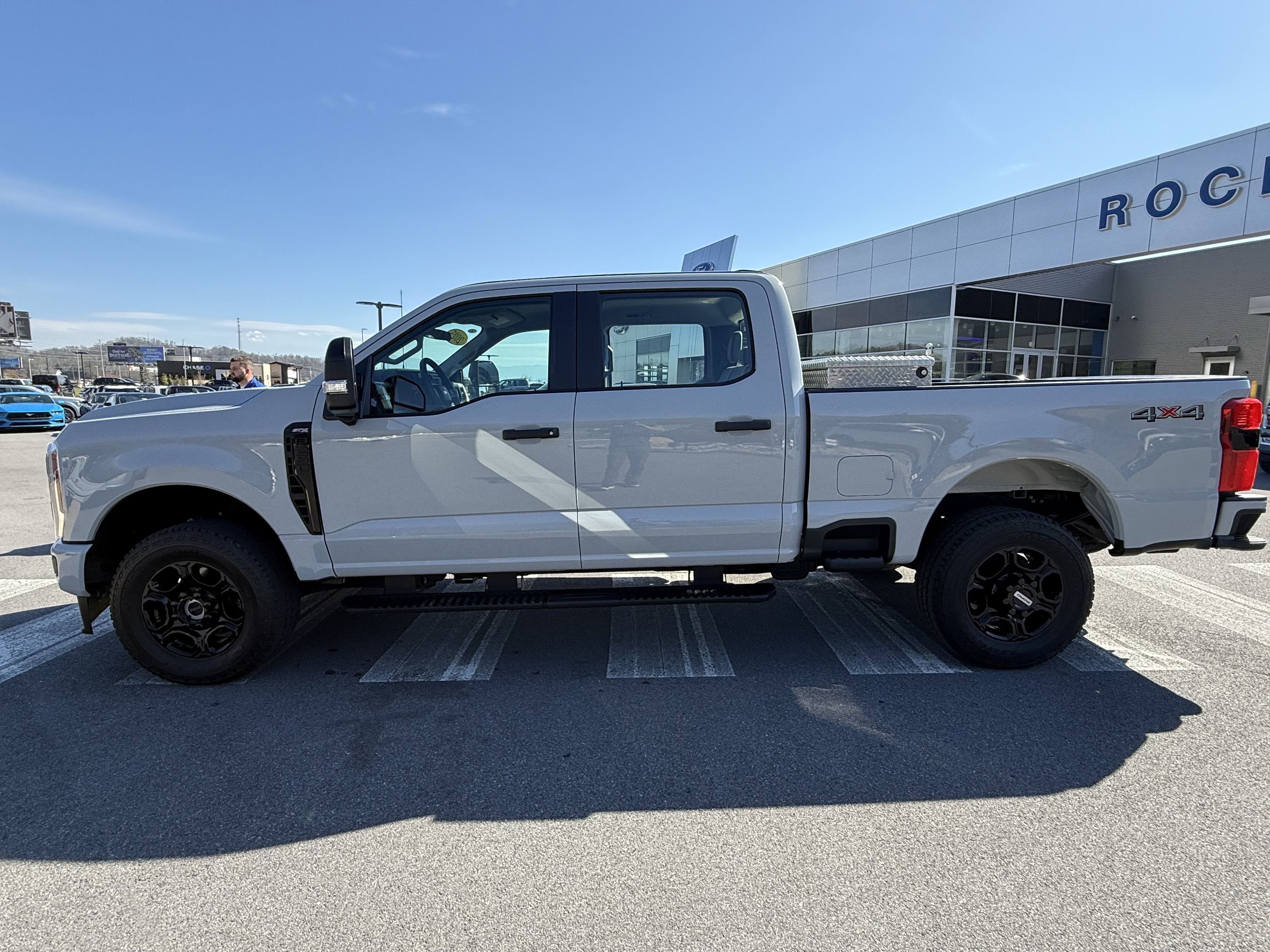 2025 Ford Super Duty F-250 SRW XL