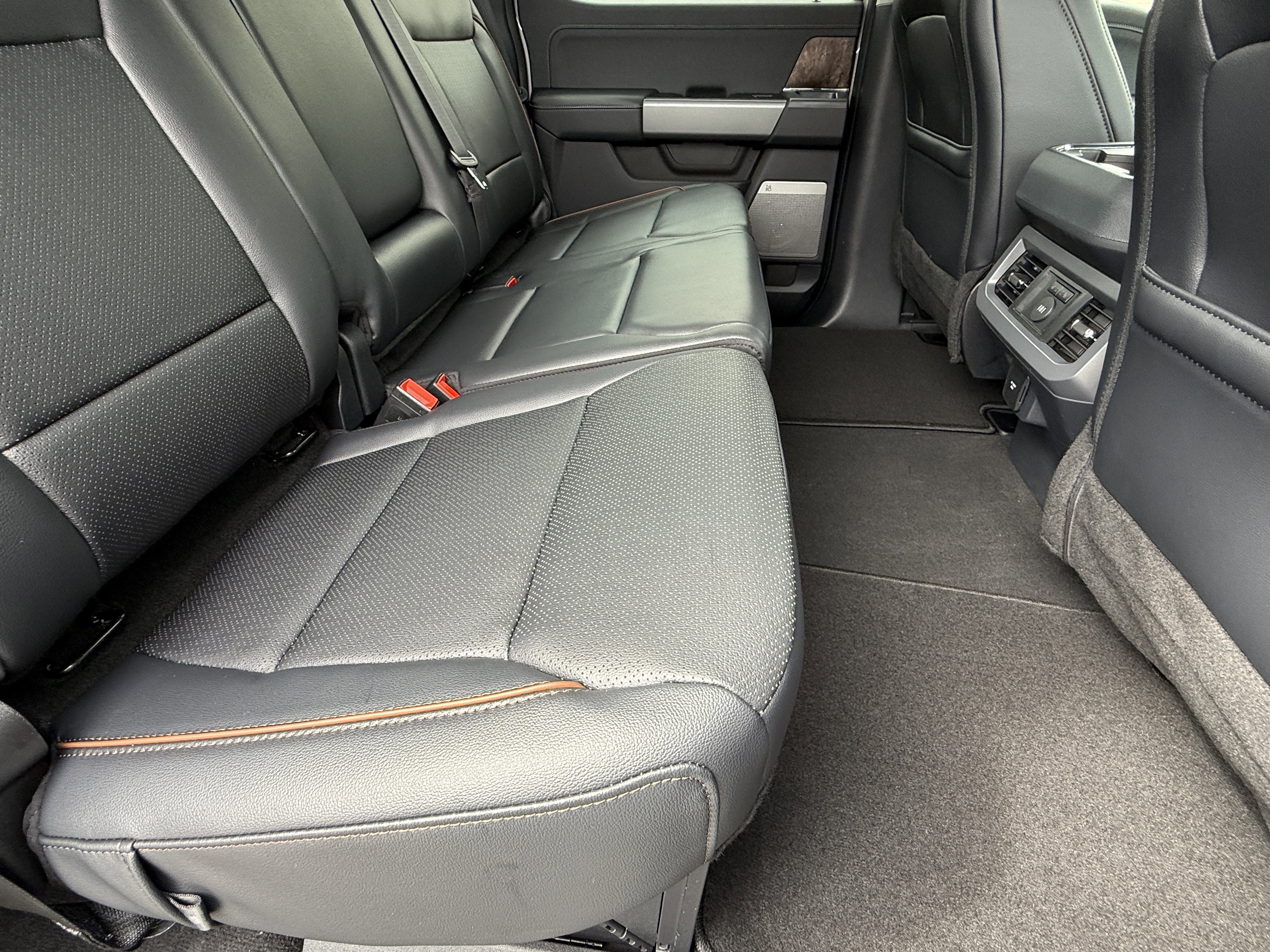 2026 Ford Super Duty F-250 LARIAT