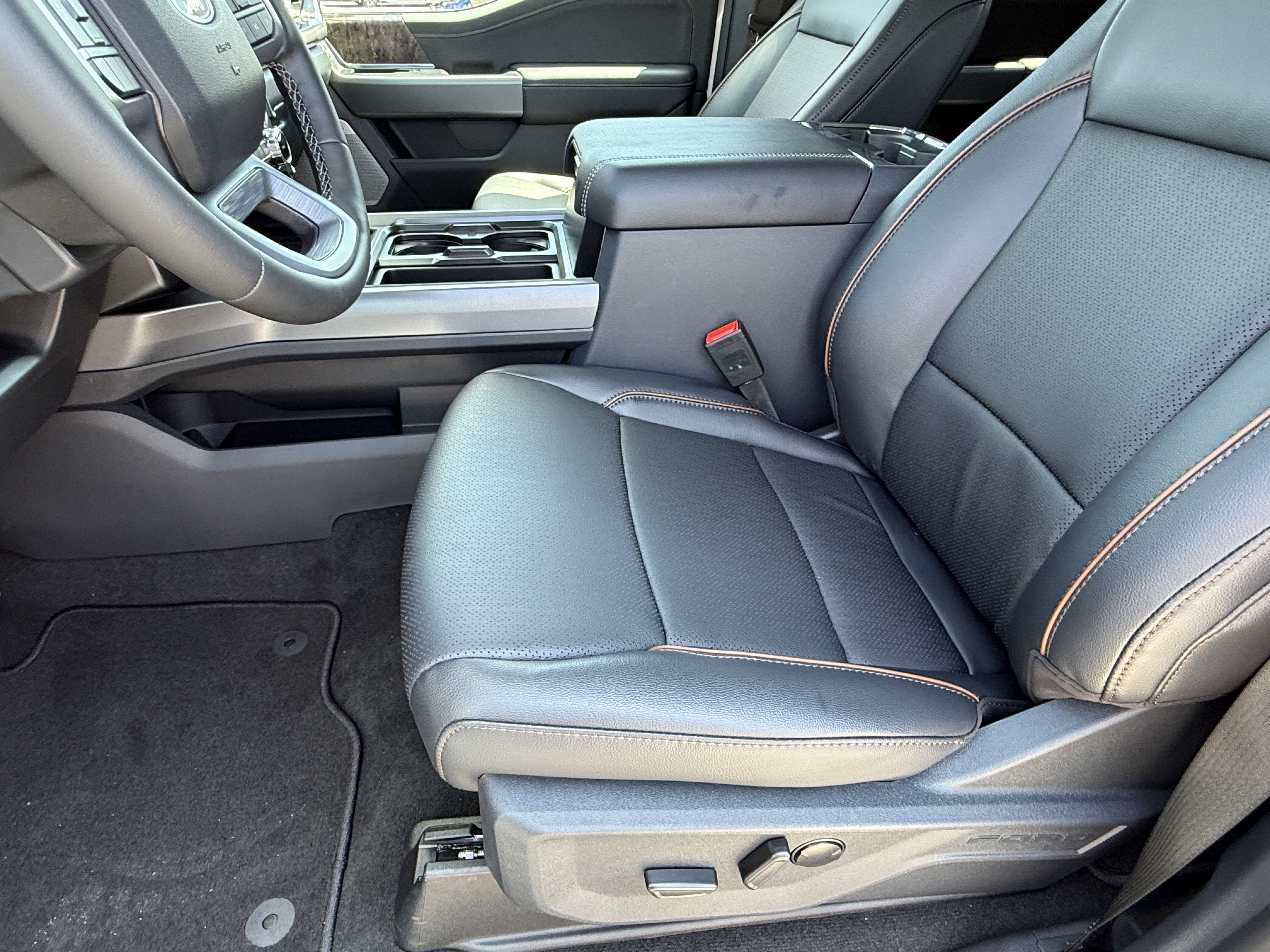 2026 Ford Super Duty F-250 LARIAT