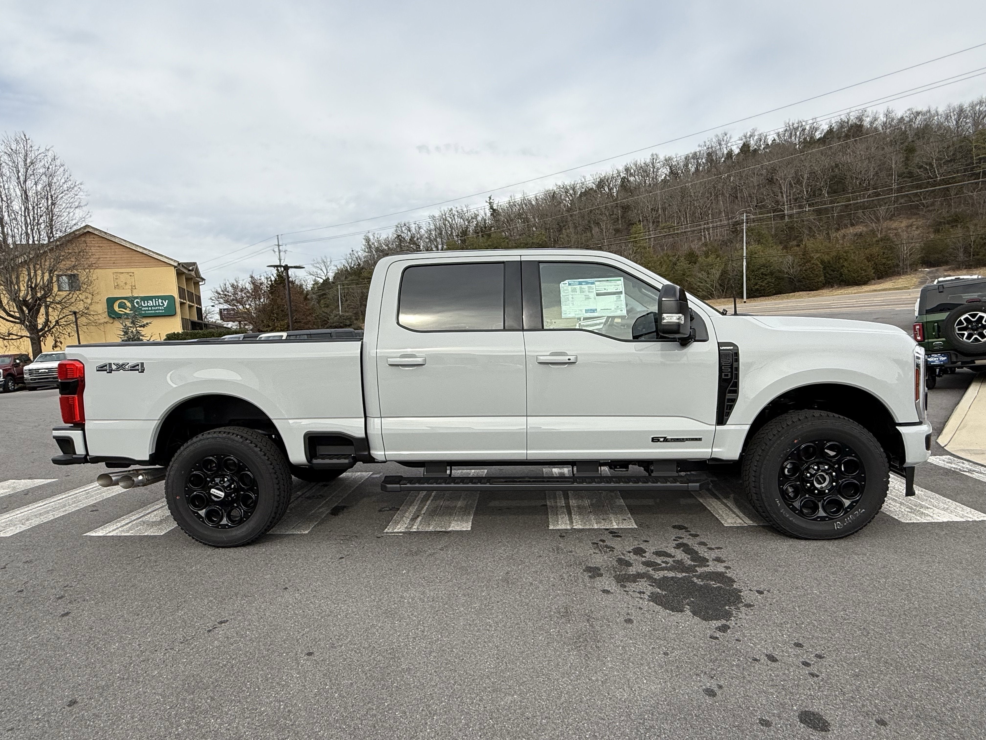 2026 Ford Super Duty F-250 SRW LARIAT