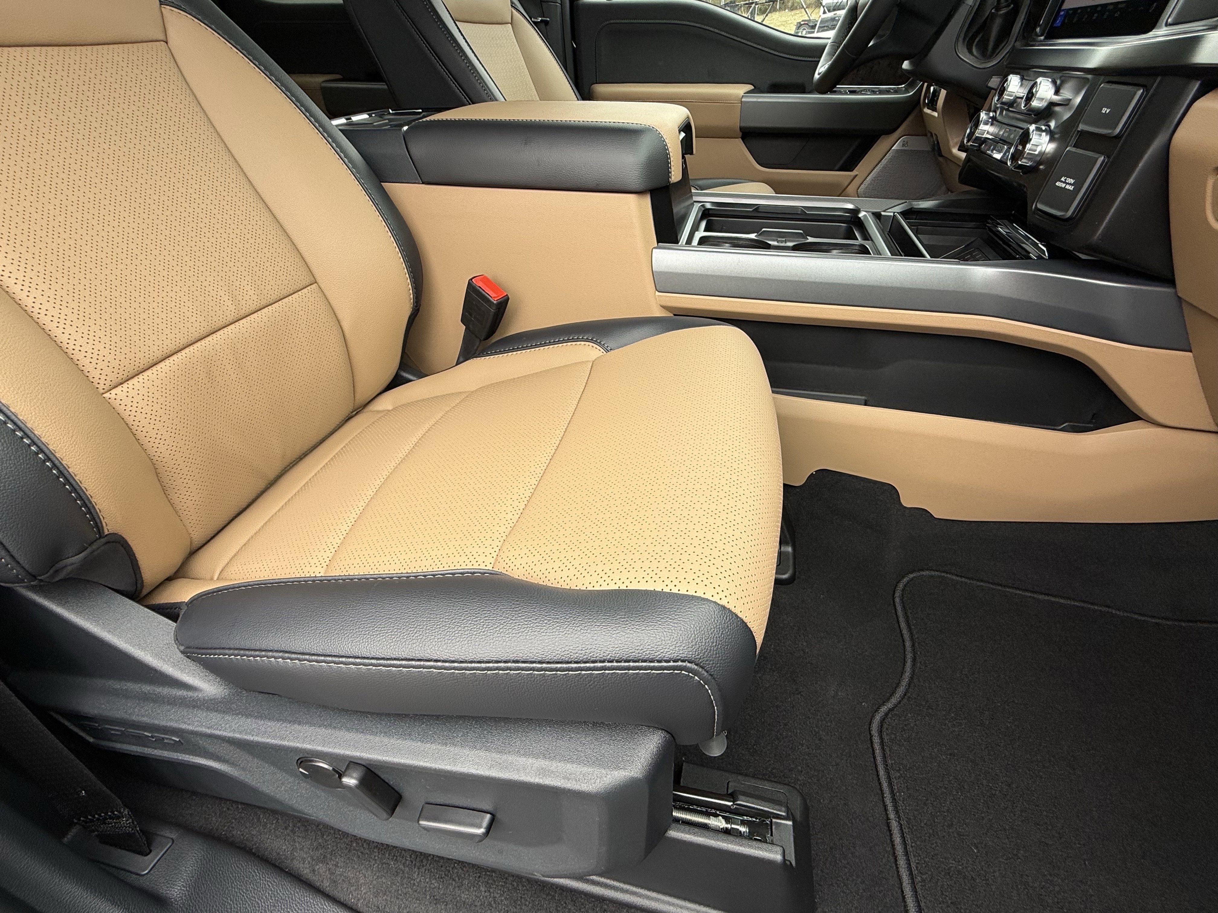 2026 Ford Super Duty F-250 LARIAT