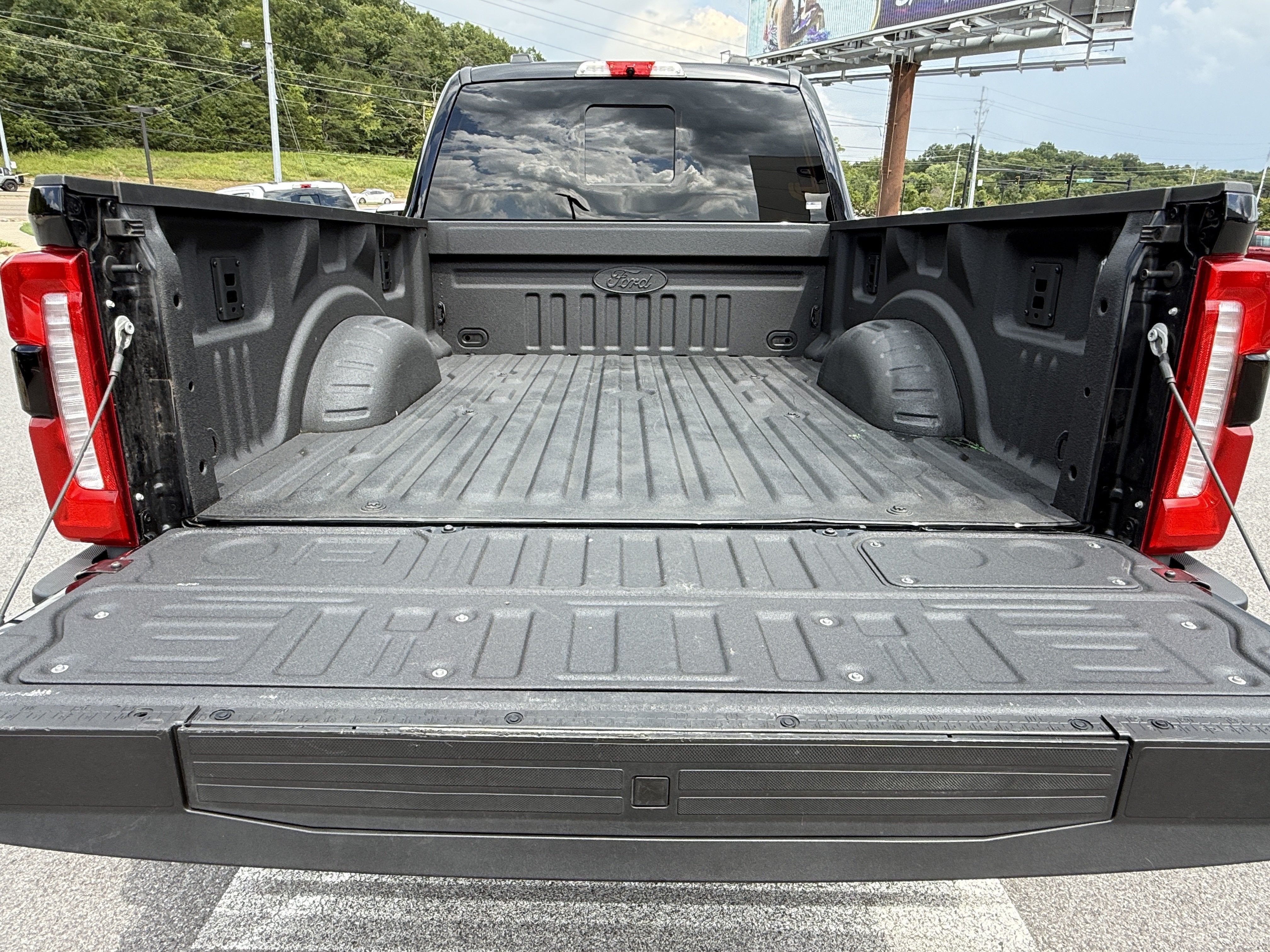 2024 Ford Super Duty F-250 SRW LARIAT
