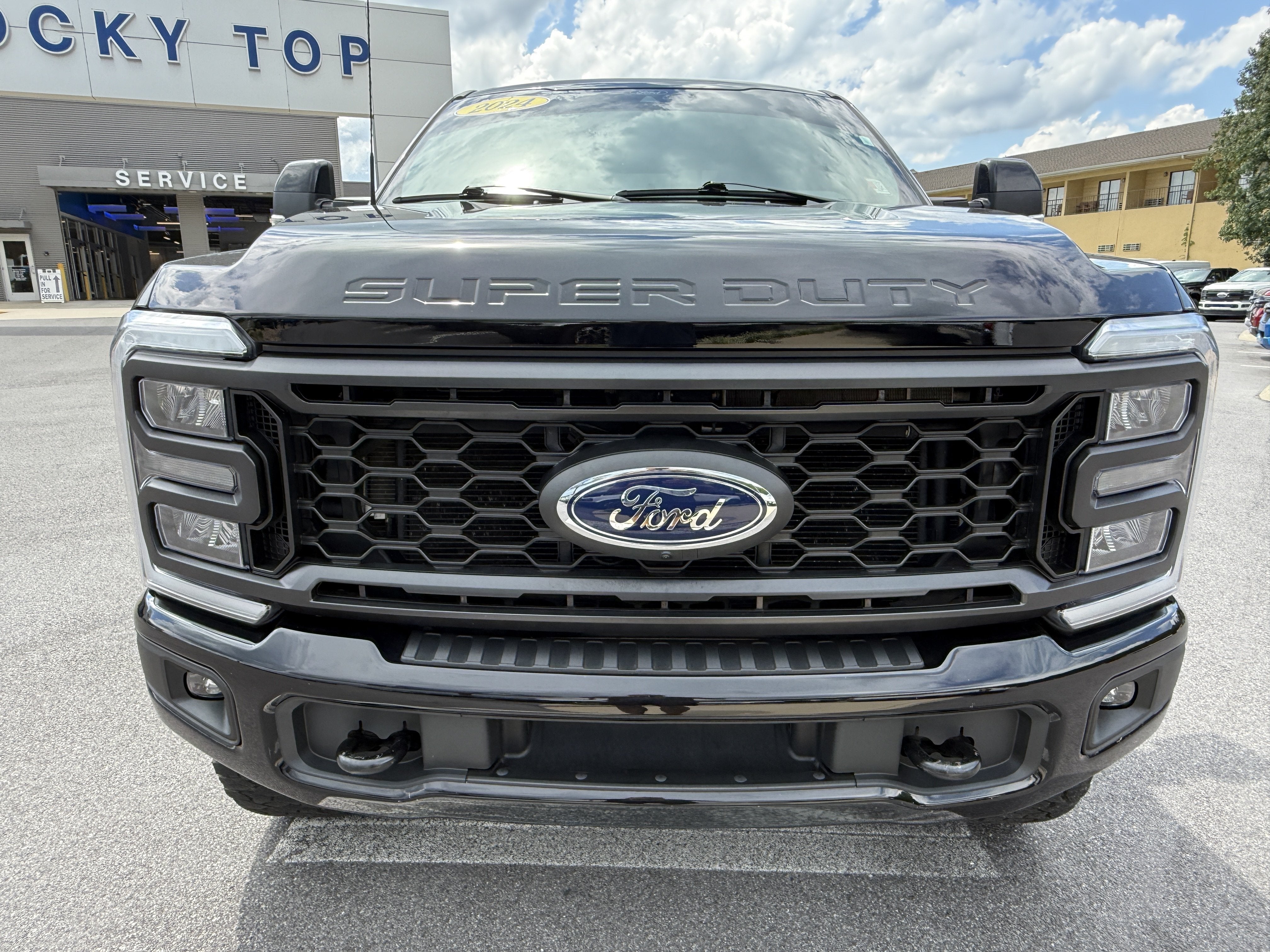 2024 Ford Super Duty F-250 SRW LARIAT