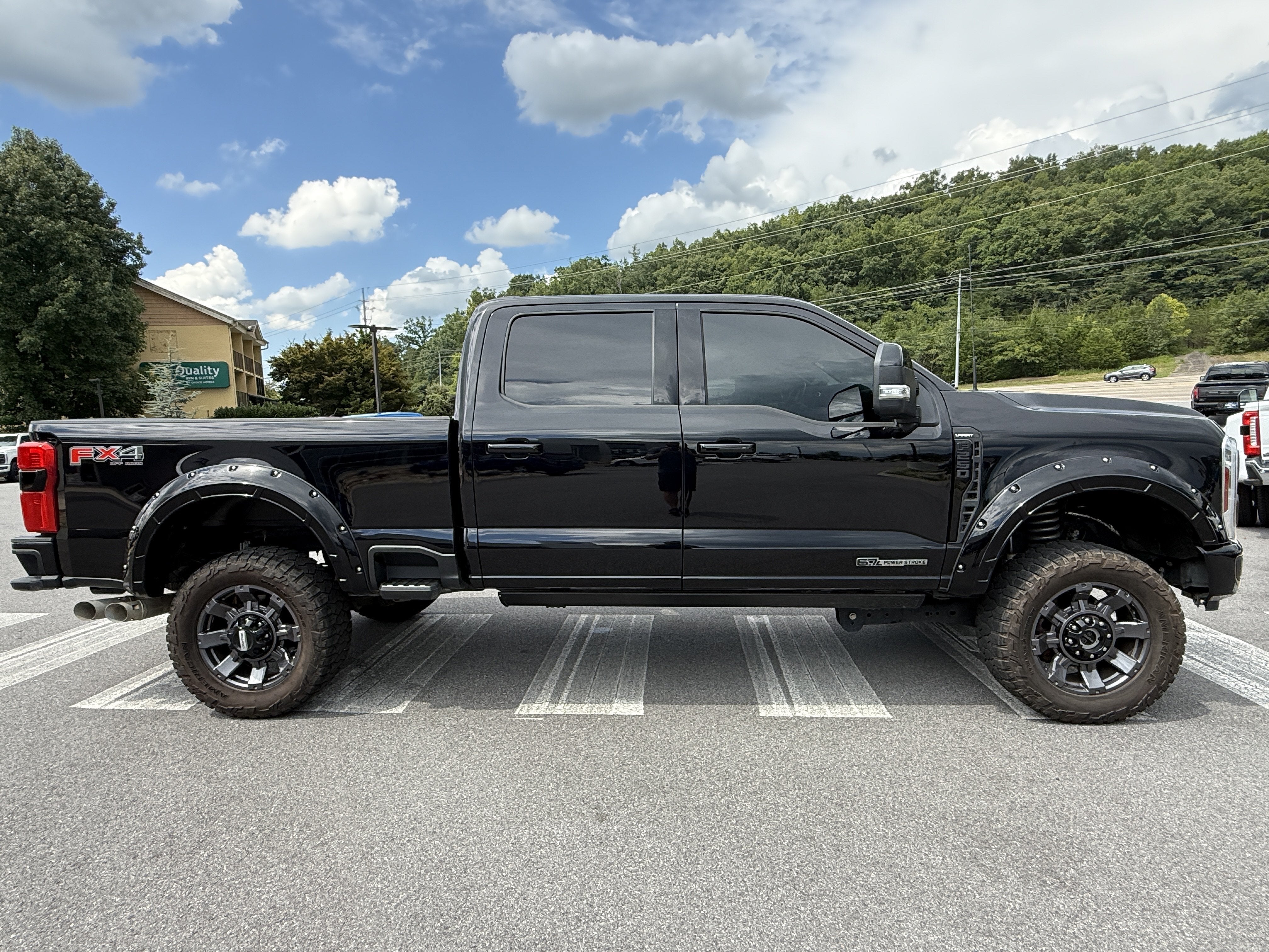 2024 Ford Super Duty F-250 SRW LARIAT