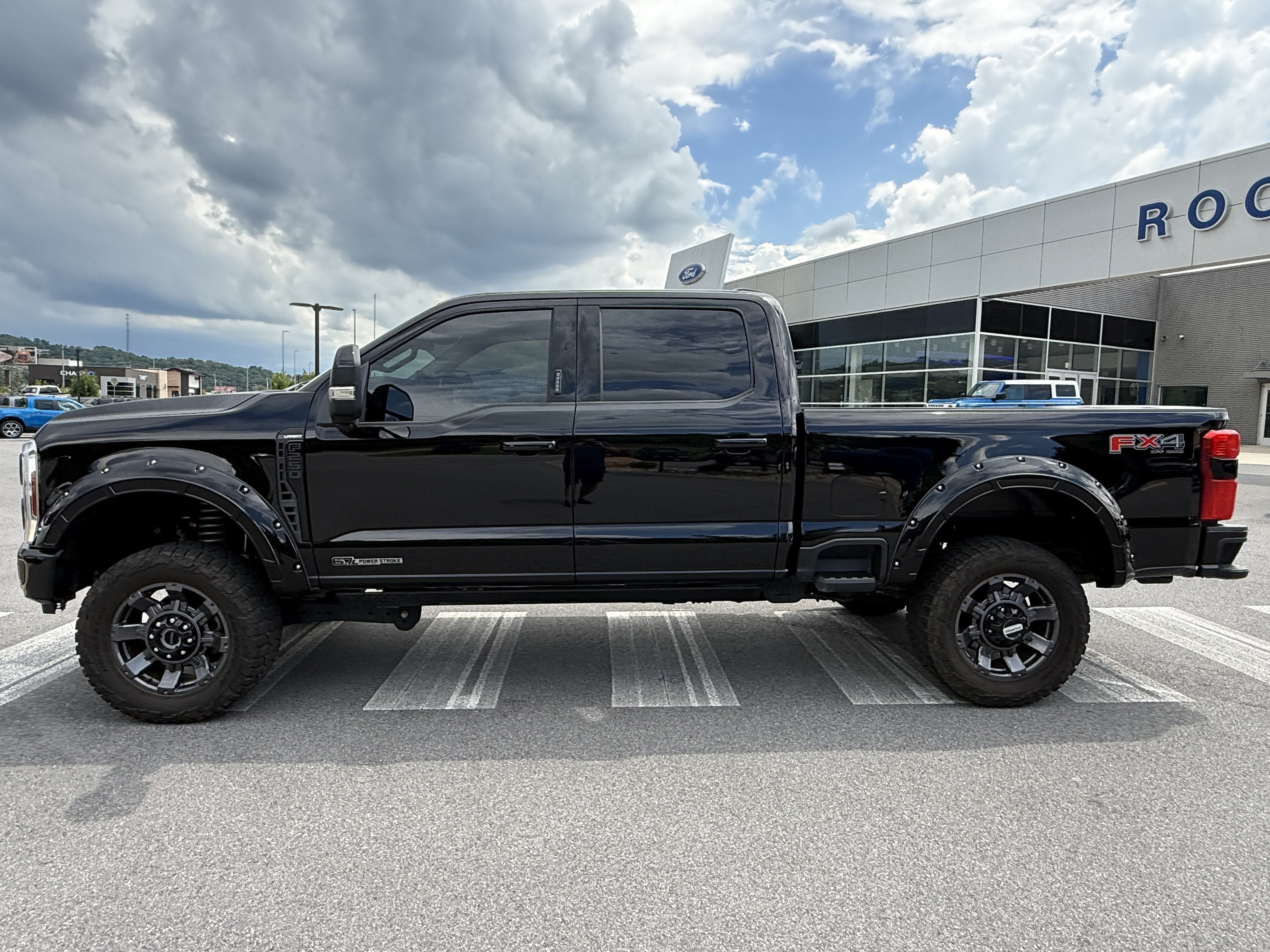 2024 Ford Super Duty F-250 SRW LARIAT