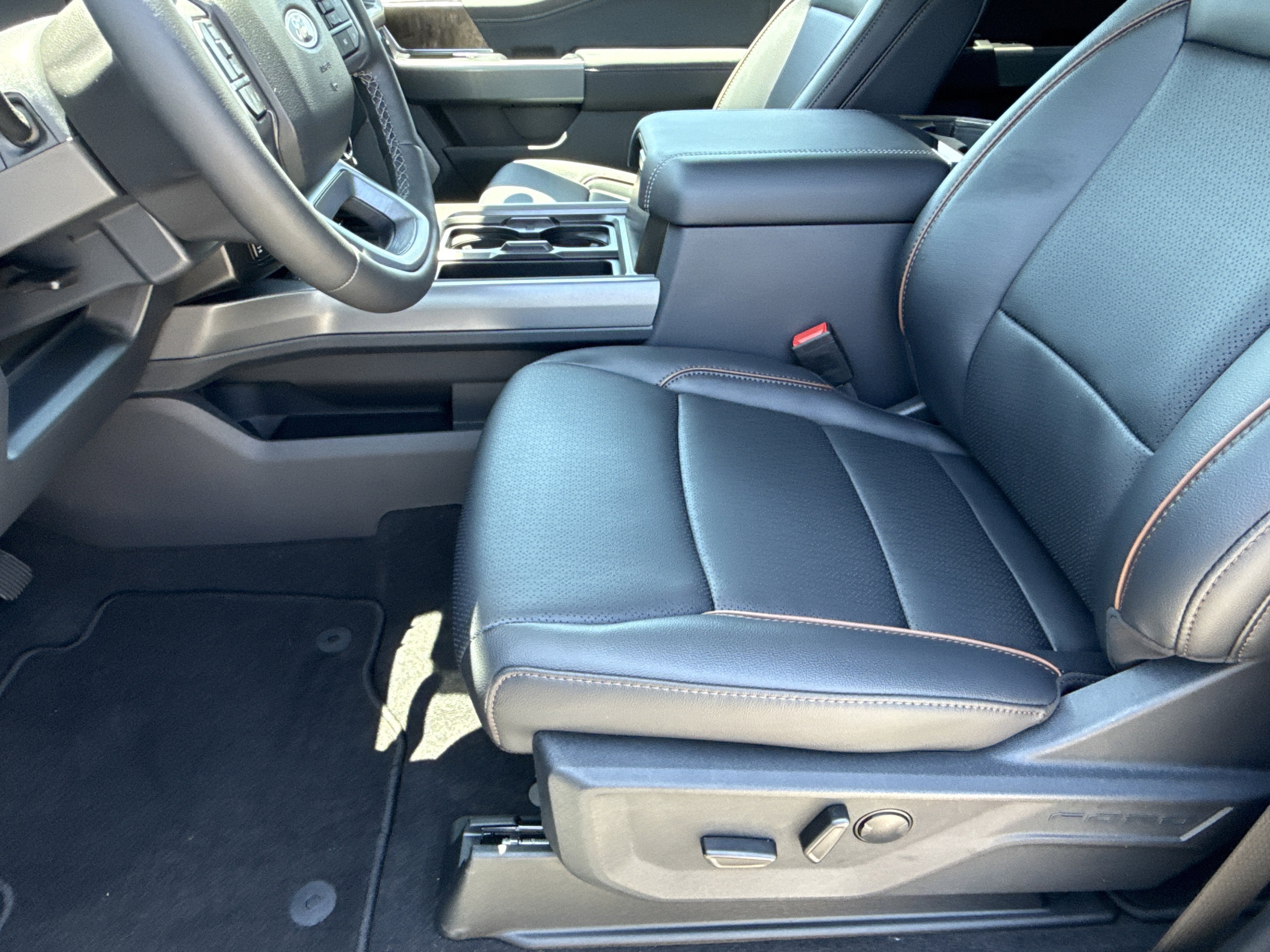 2026 Ford Super Duty F-250 LARIAT