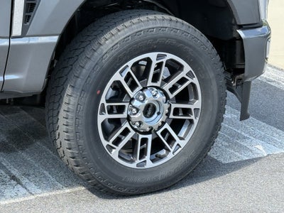 2026 Ford Super Duty F-350 SRW Platinum