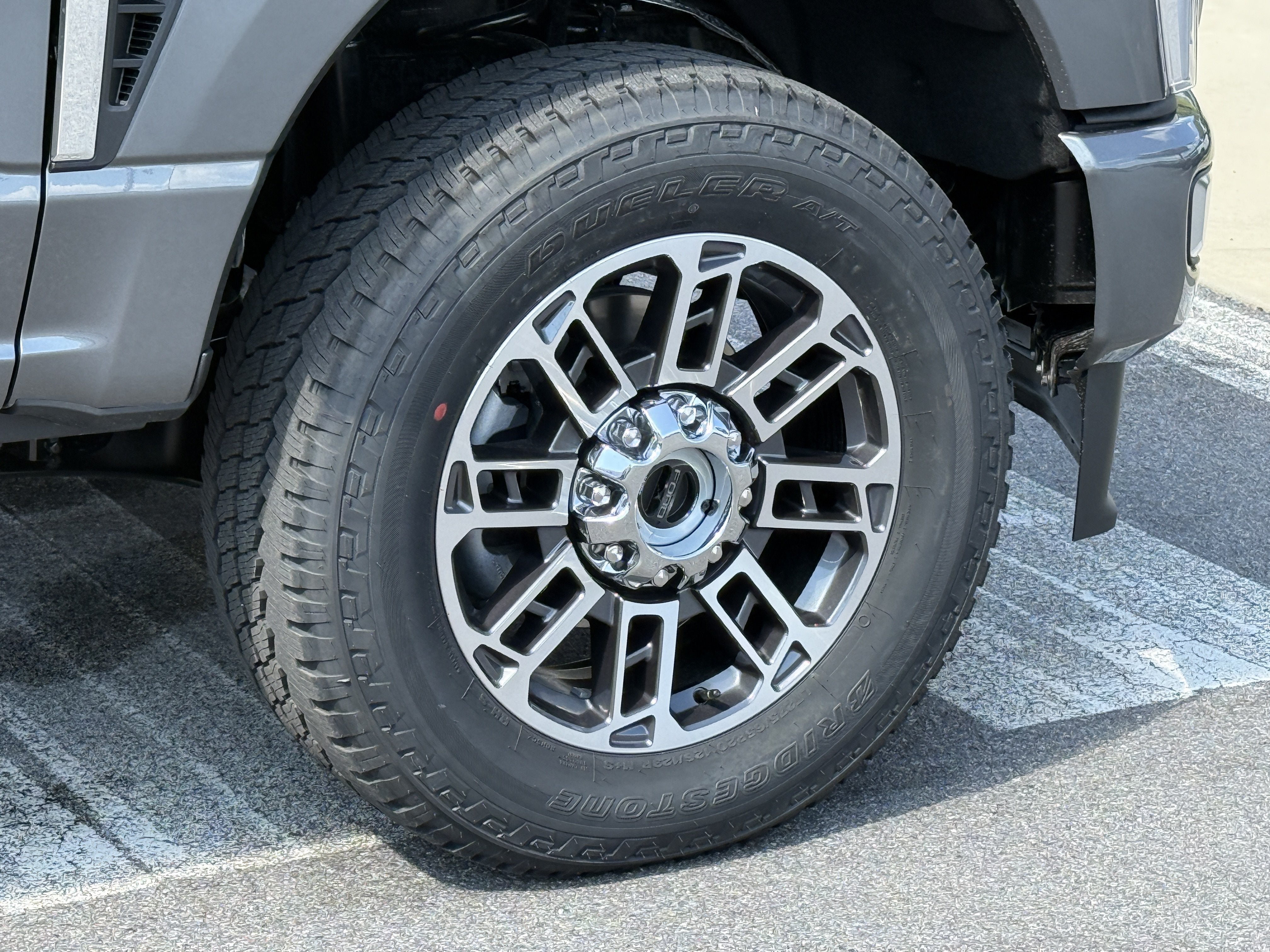 2026 Ford Super Duty F-350 SRW Platinum