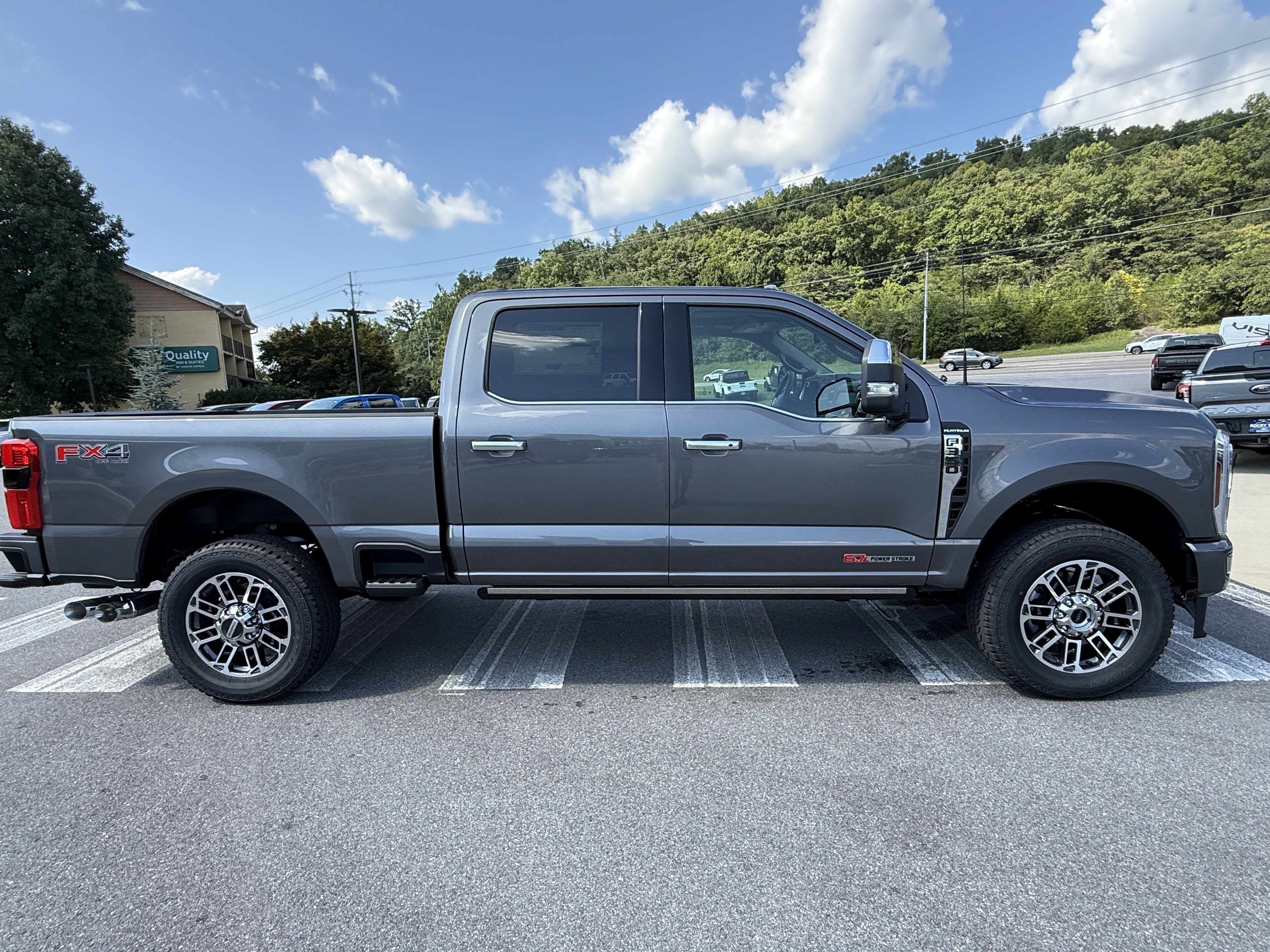 2026 Ford Super Duty F-350 SRW Platinum