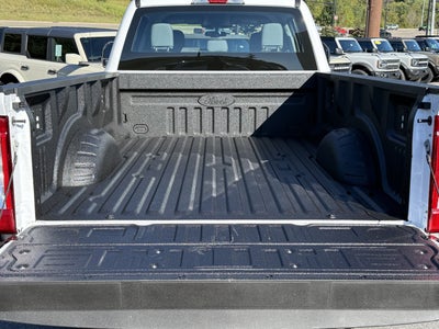2027 Ford Super Duty F-350 SRW XL