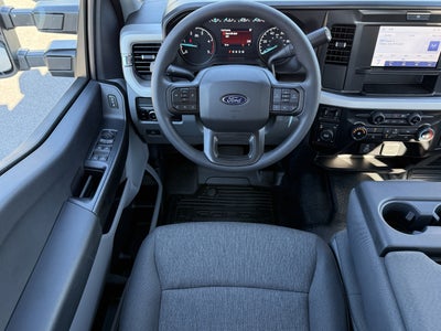 2027 Ford Super Duty F-350 SRW XL