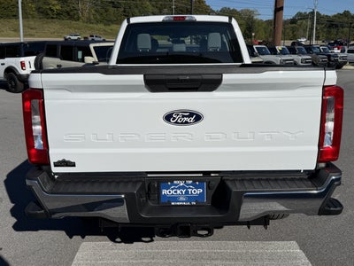 2027 Ford Super Duty F-350 SRW XL
