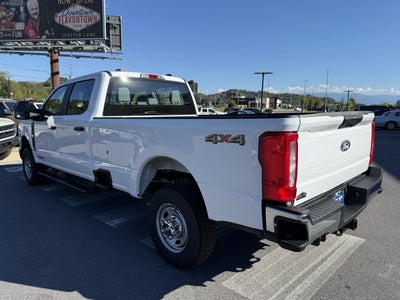 2027 Ford Super Duty F-350 SRW XL