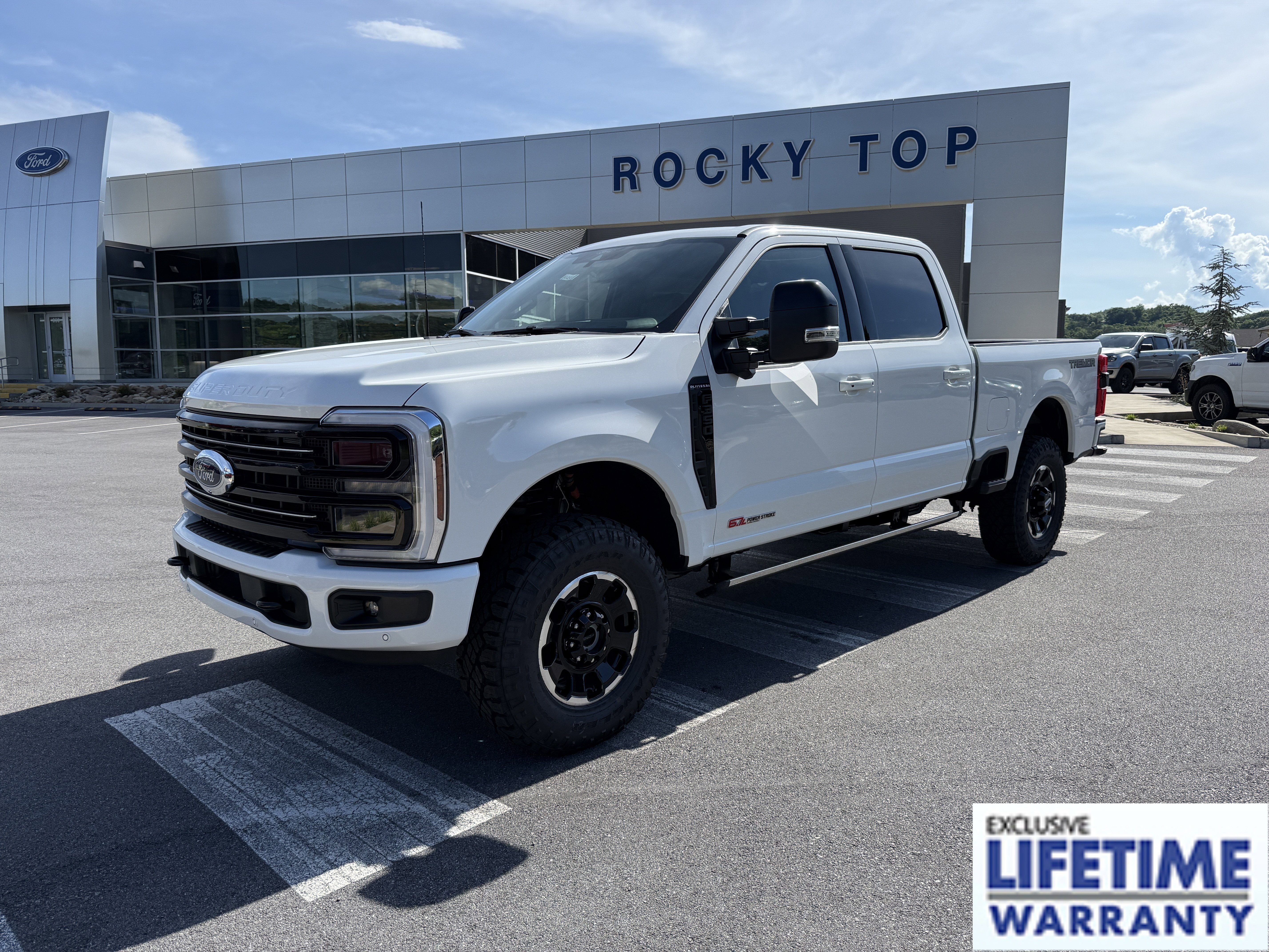 2026 Ford Super Duty F-350 SRW Platinum
