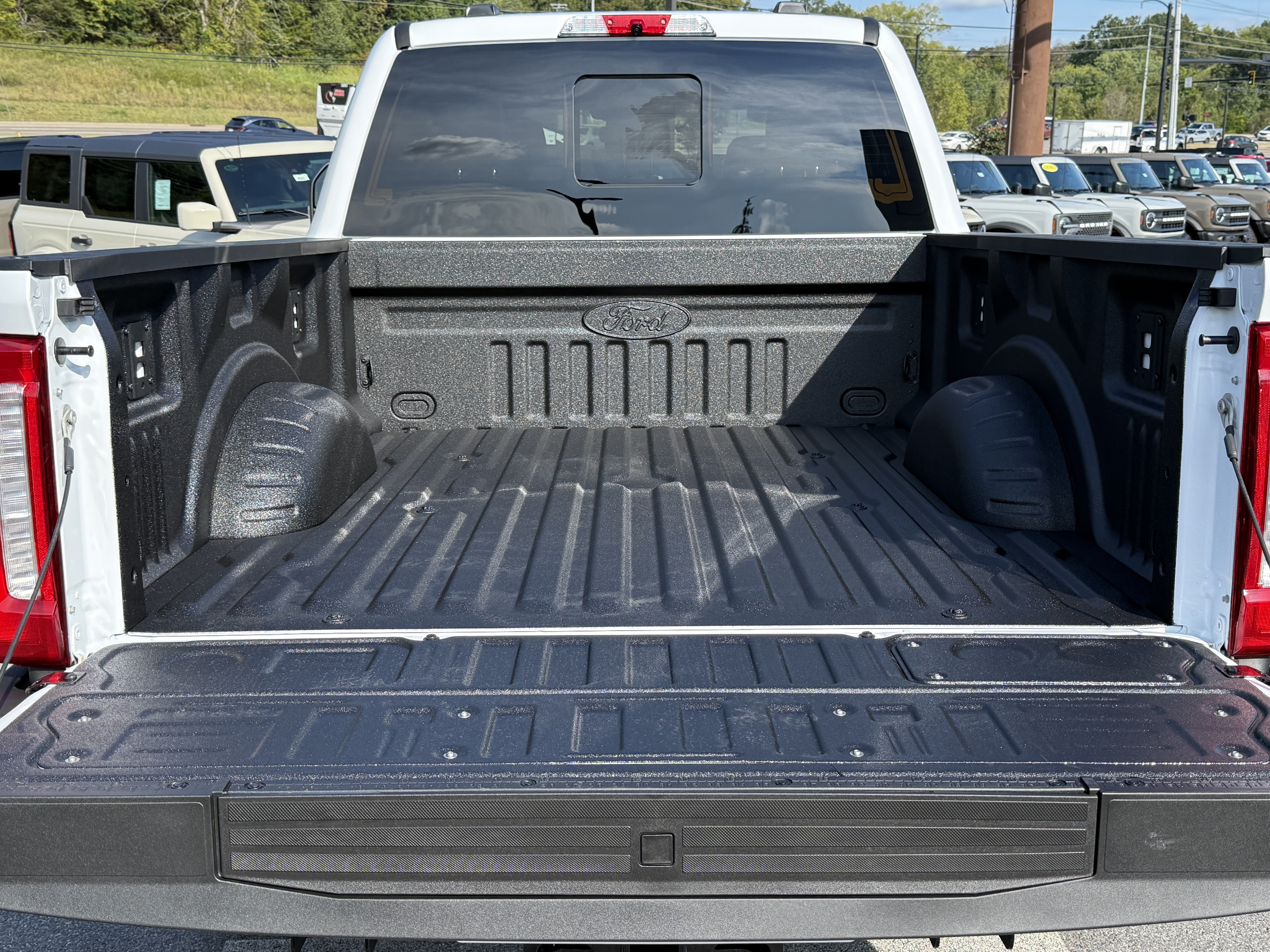 2027 Ford Super Duty F-250 LARIAT