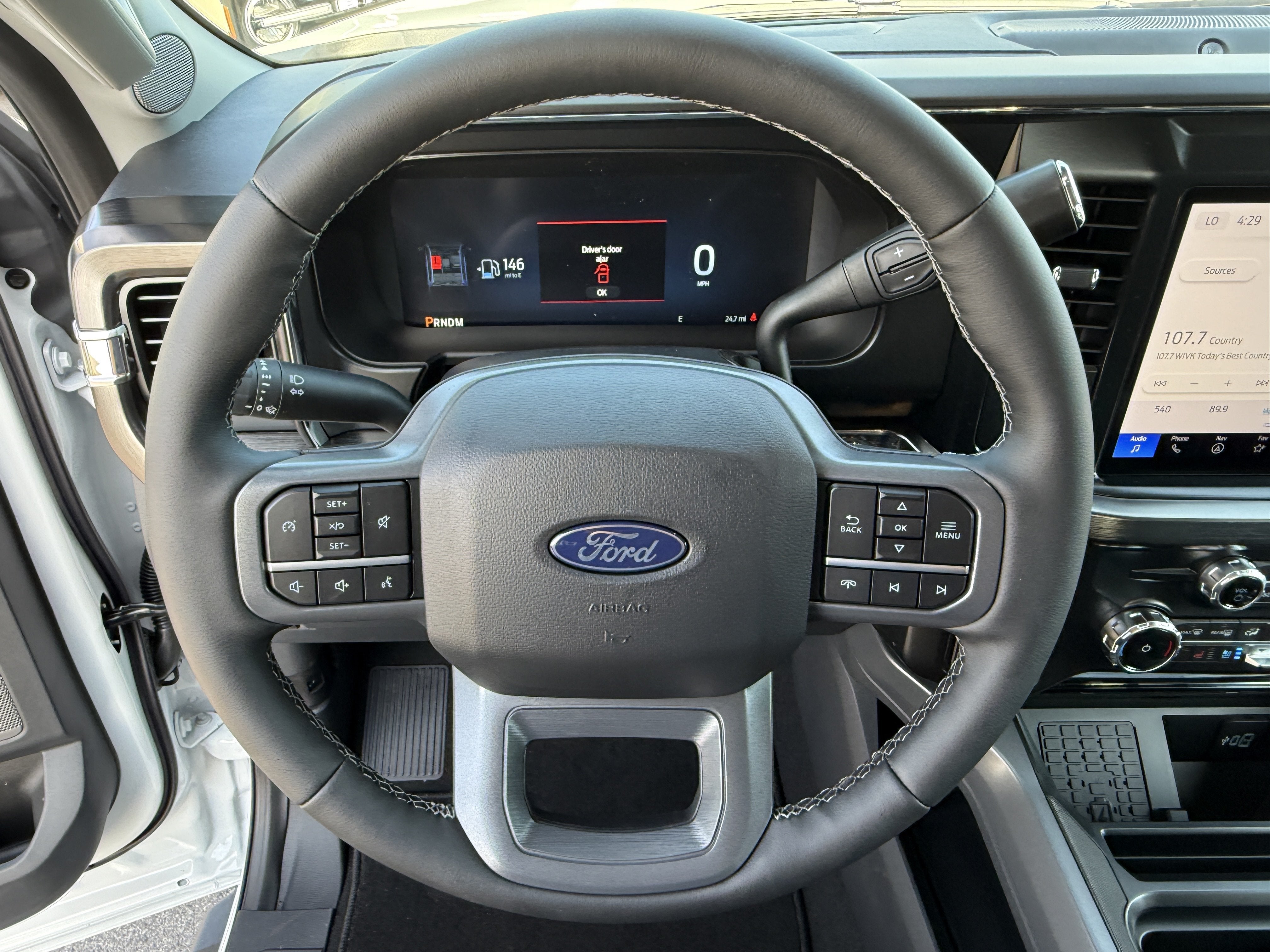2027 Ford Super Duty F-250 LARIAT