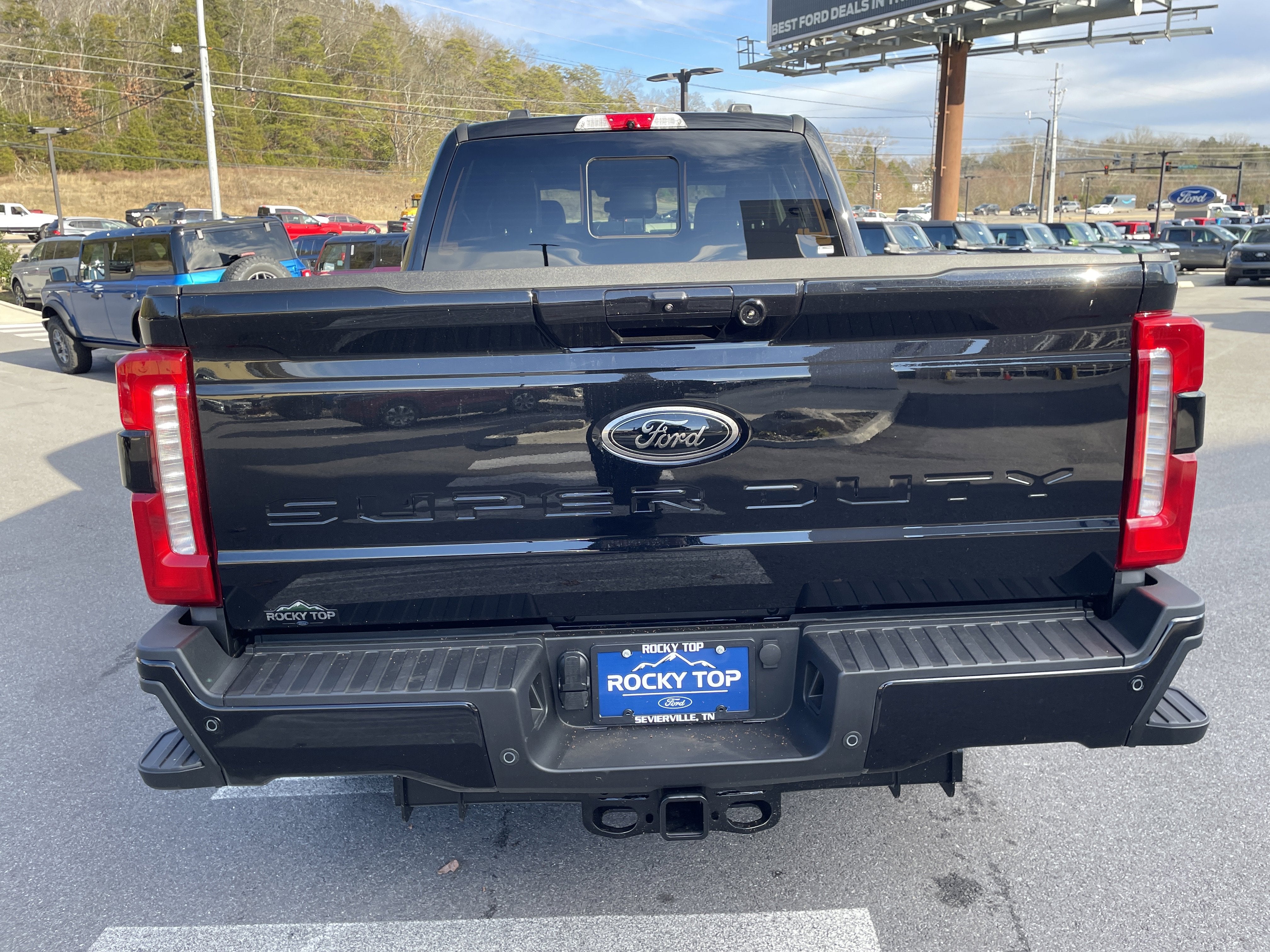 2026 Ford Super Duty F-350 SRW LARIAT