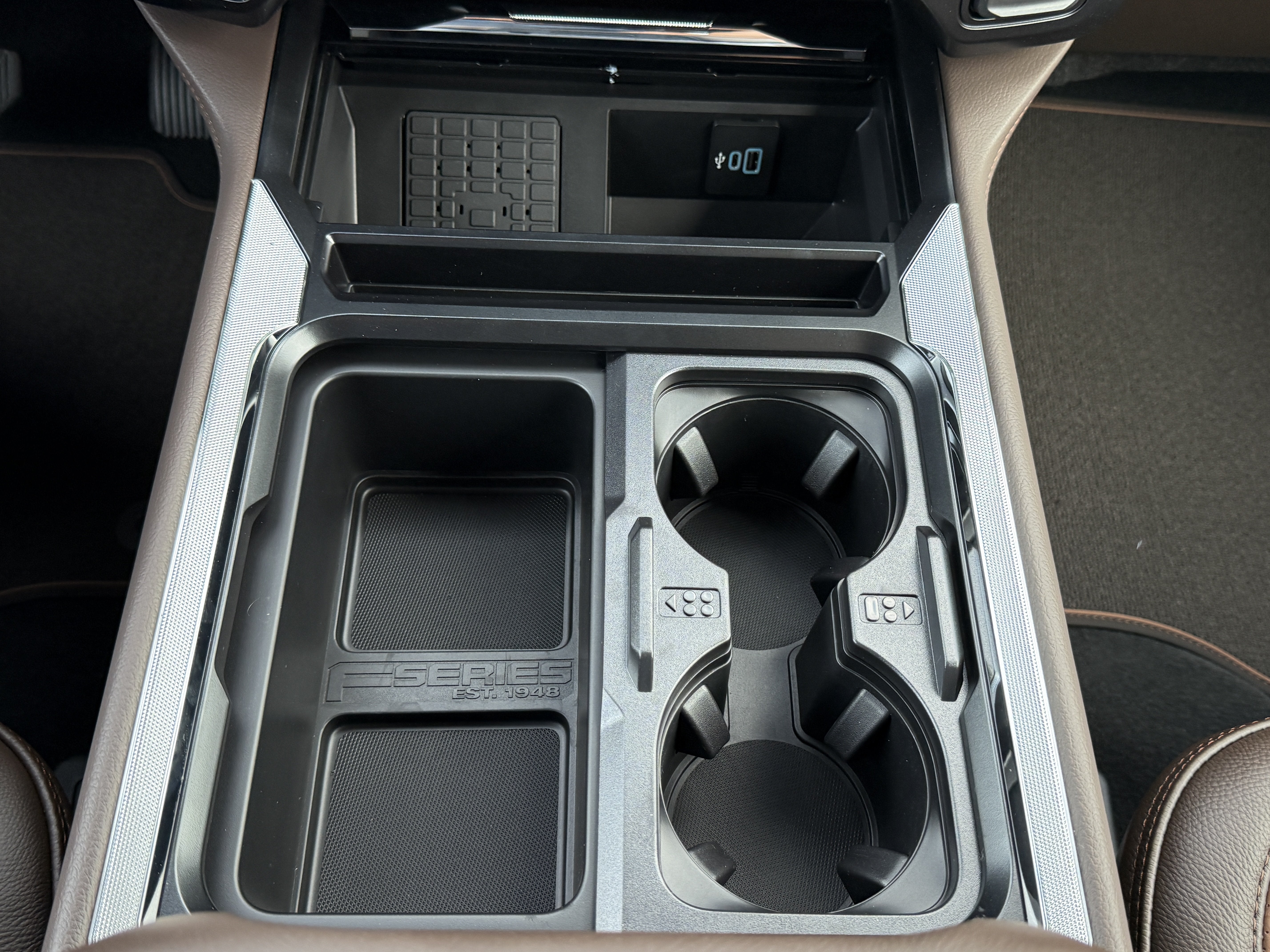 2027 Ford Super Duty F-350 SRW King Ranch