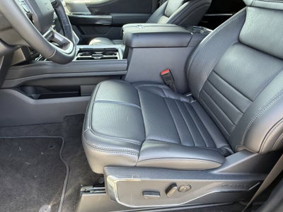 2026 Ford Super Duty F-350 SRW Platinum