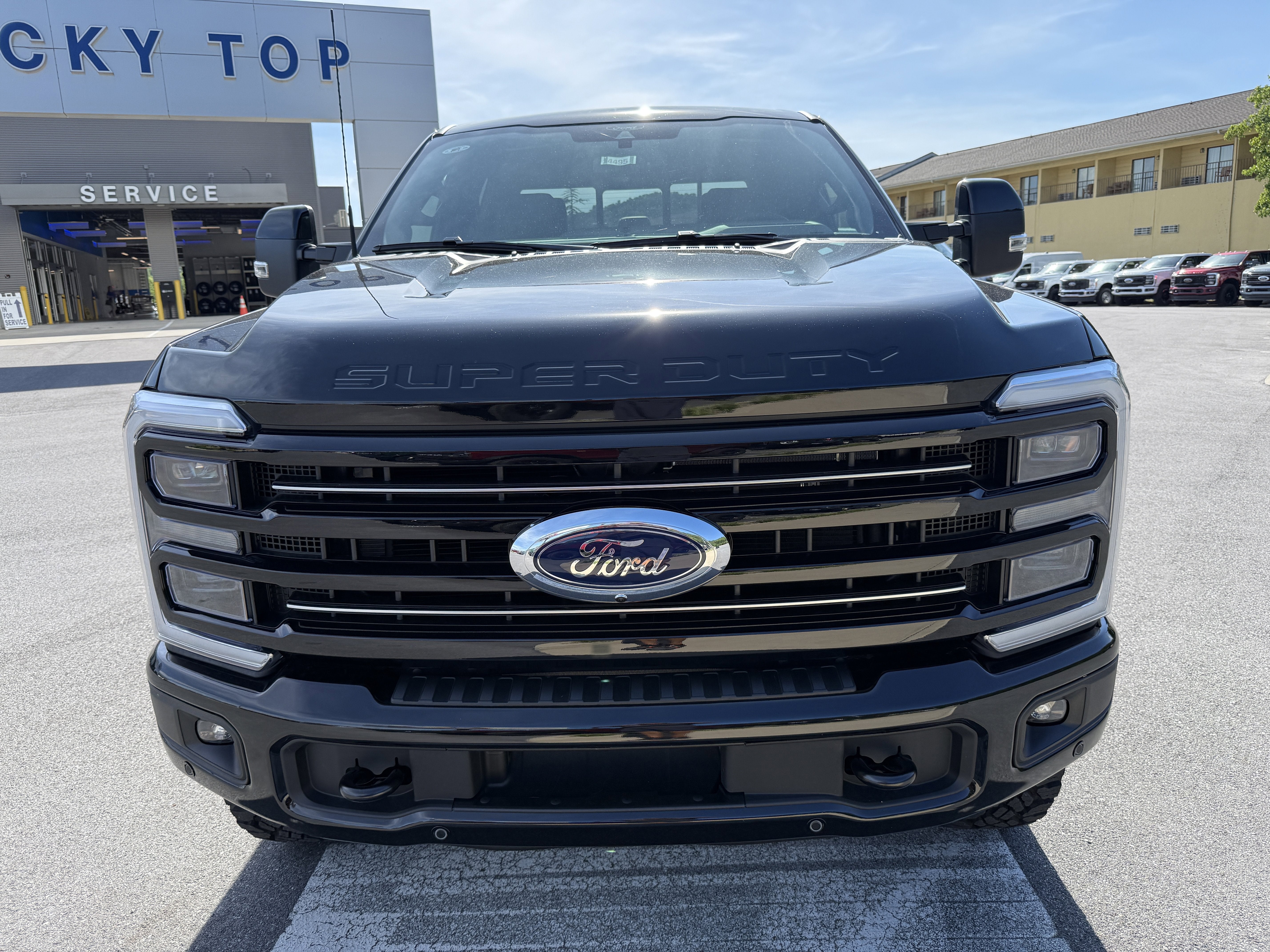 2026 Ford Super Duty F-350 SRW Platinum