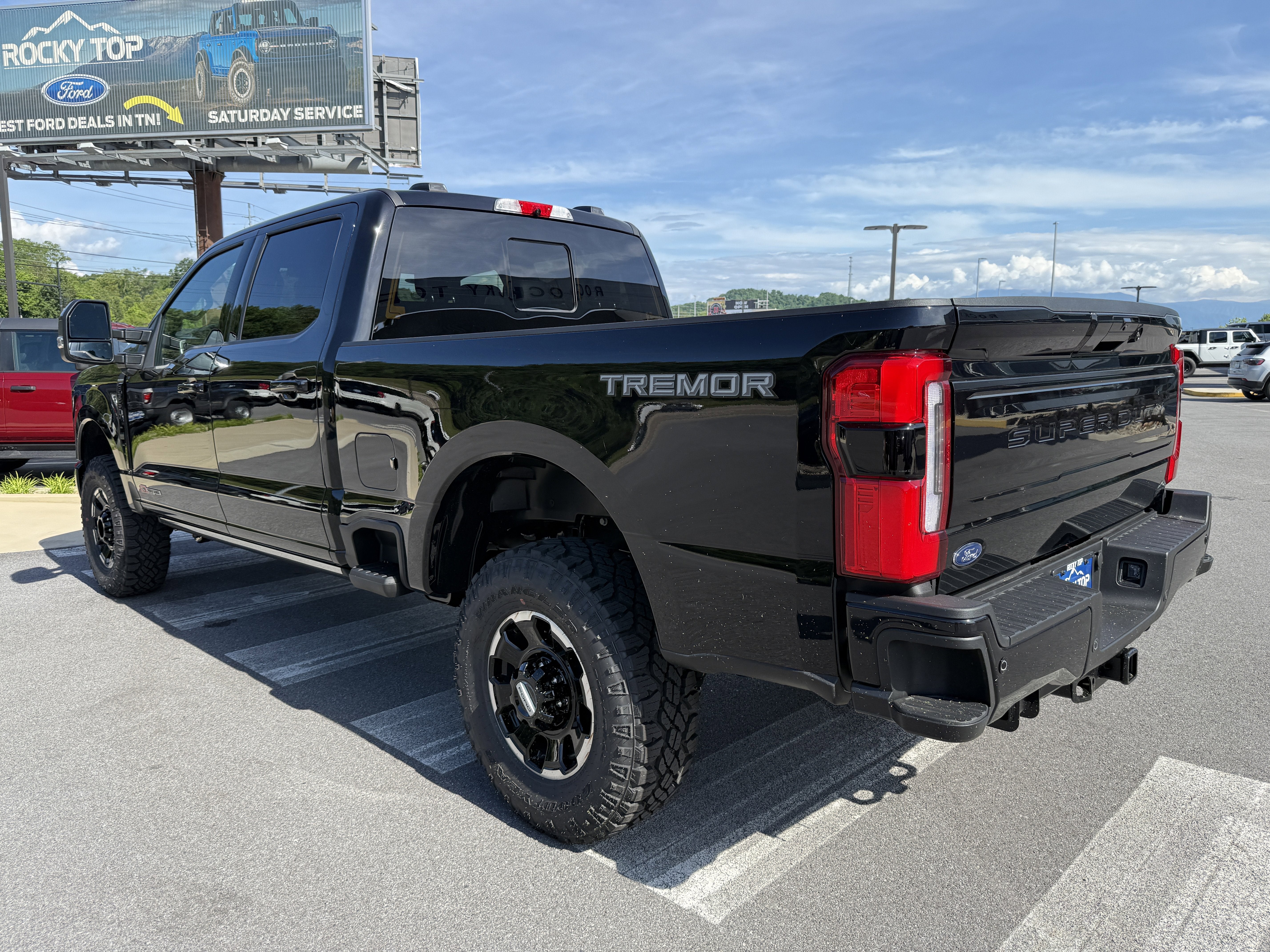 2026 Ford Super Duty F-350 SRW Platinum