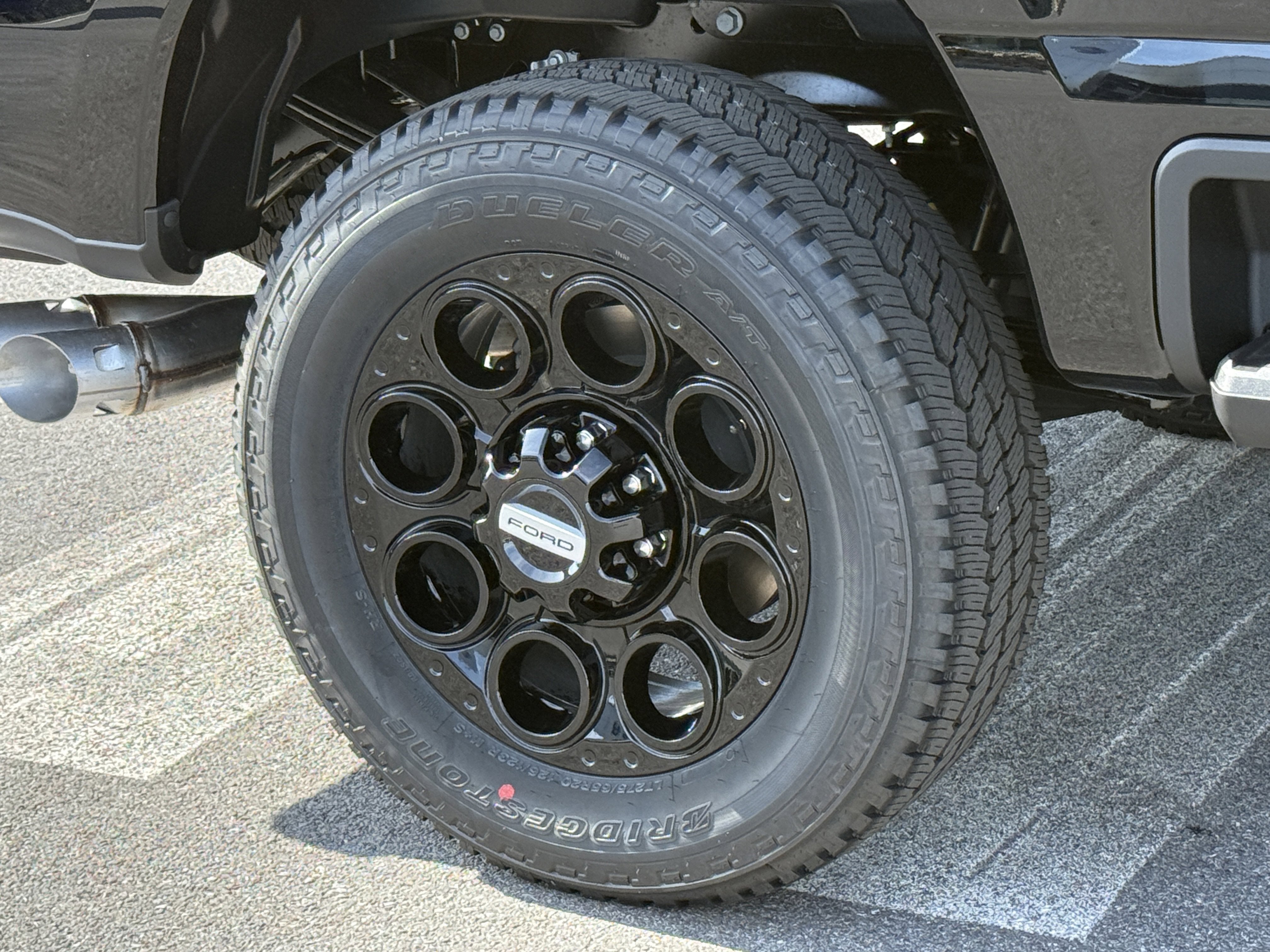 2026 Ford Super Duty F-350 SRW LARIAT