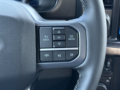 2026 Ford Super Duty F-350 SRW LARIAT