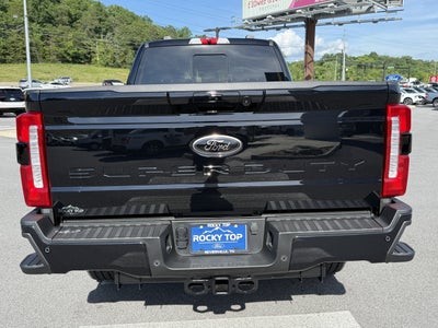 2026 Ford Super Duty F-350 SRW LARIAT