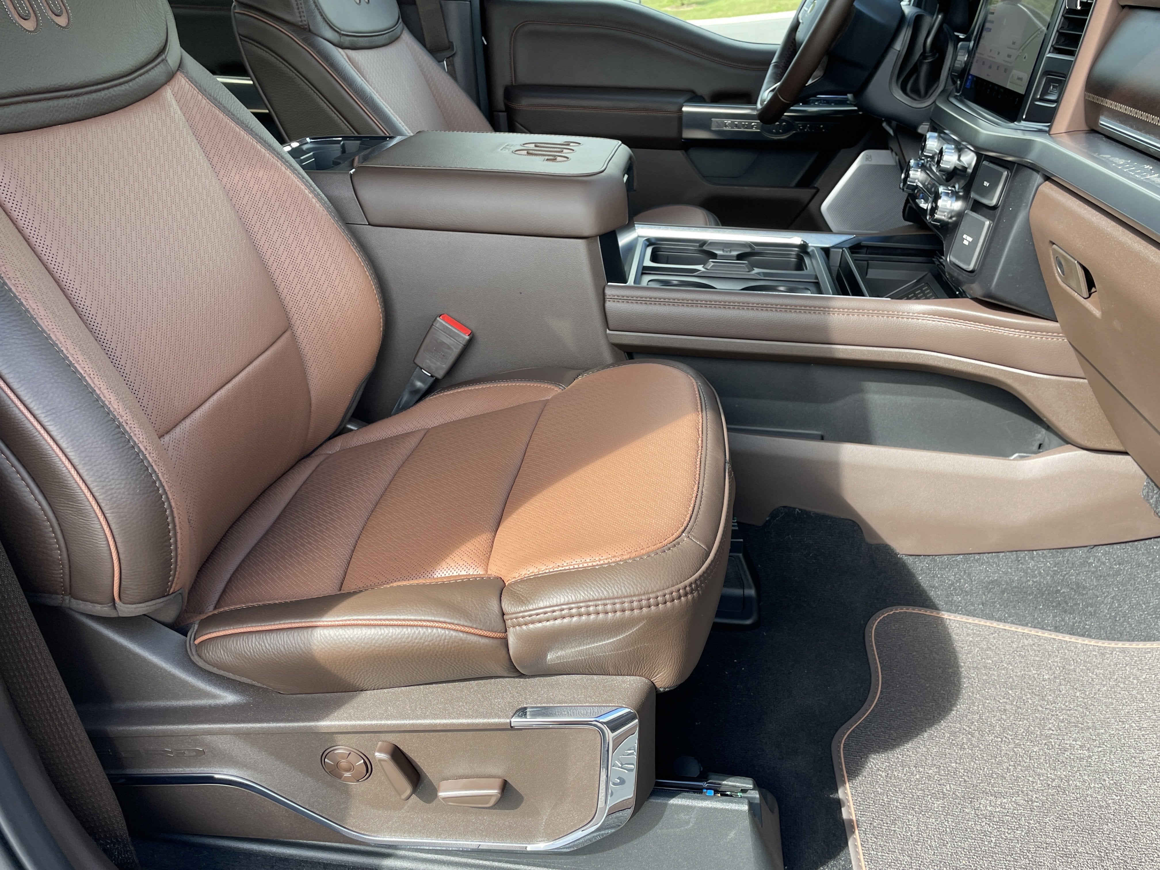 2026 Ford Super Duty F-350 SRW King Ranch