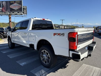2027 Ford Super Duty F-350 SRW Platinum