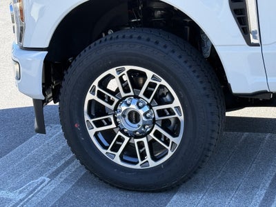 2027 Ford Super Duty F-350 SRW Platinum