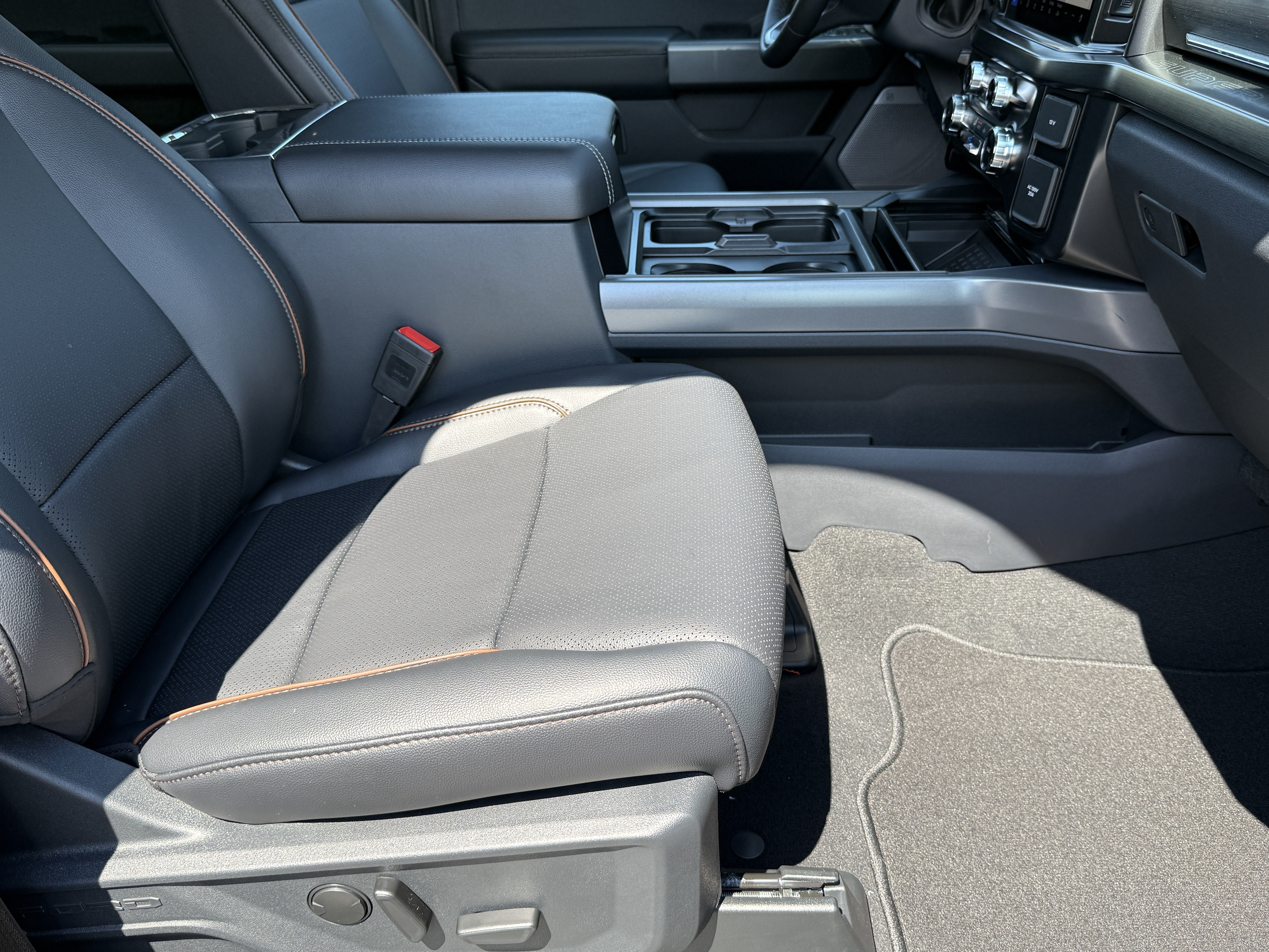 2026 Ford Super Duty F-250 LARIAT