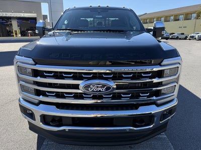 2027 Ford Super Duty F-350 SRW LARIAT