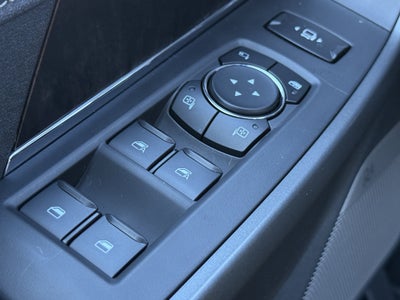 2027 Ford Super Duty F-350 SRW LARIAT